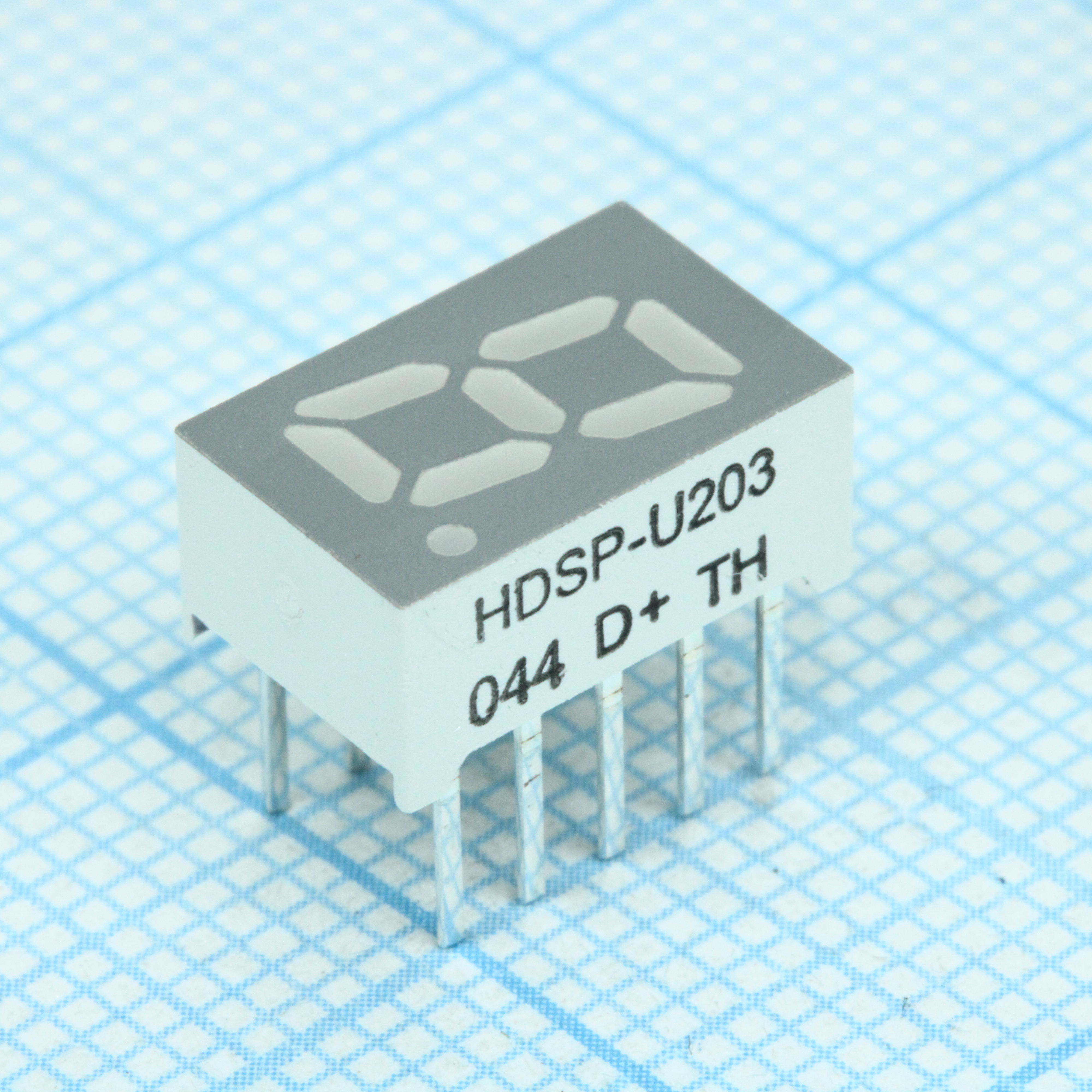 HDSP-U203 - Миниатюрный семисегментный светодиодный индикатор, красный, высота символа 8 мм (0.31")