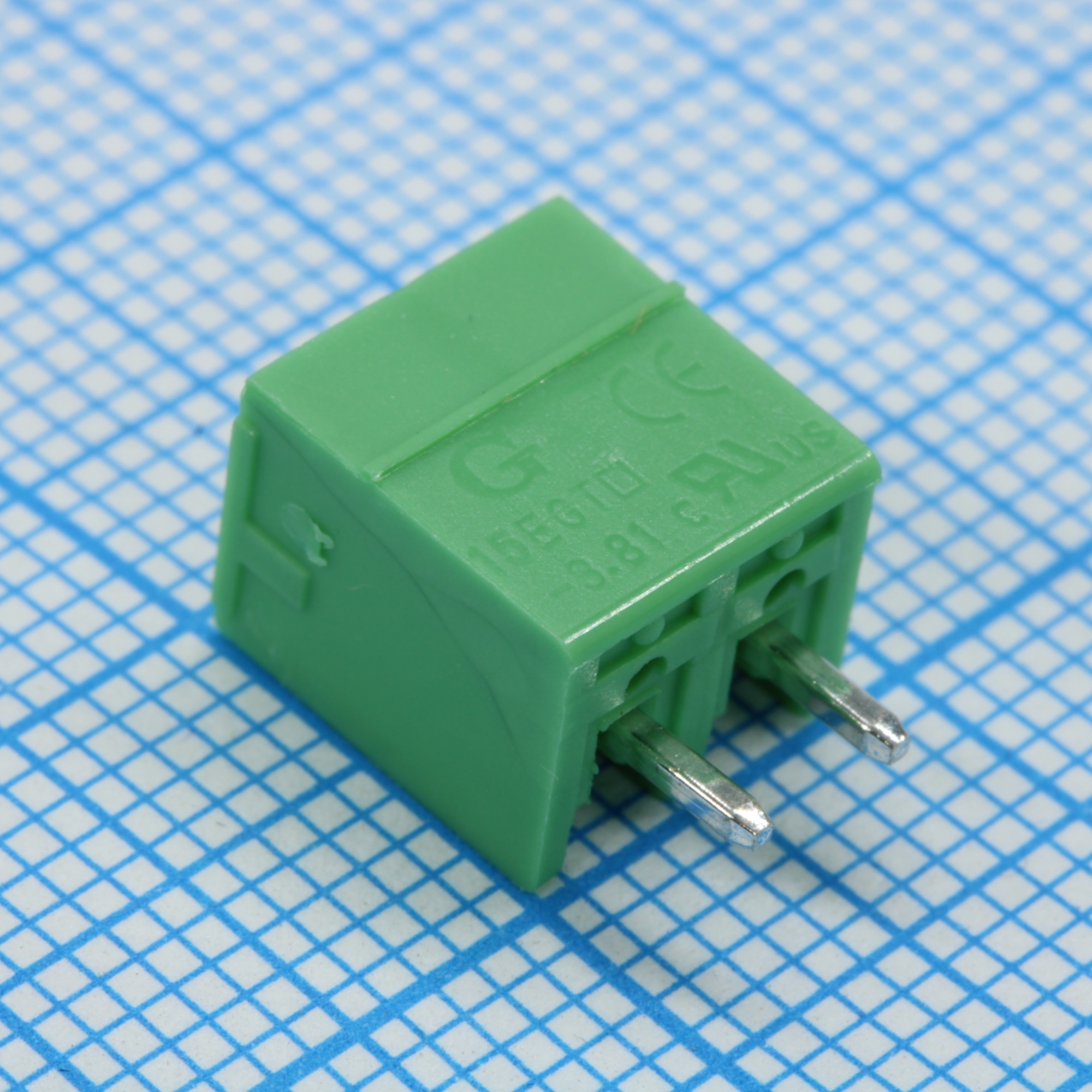 15EGTVC-3.81-02P-14-00 - Разъемный клеммный блок на плату, 2 контакта. Серия 15EGTVC-3.81