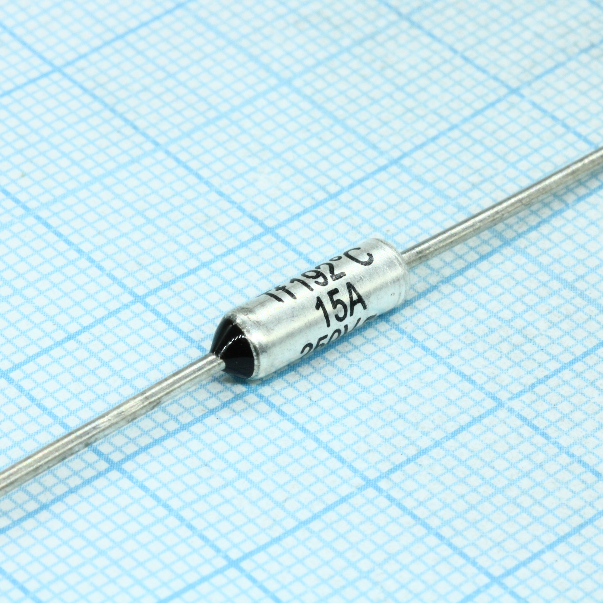 ZH103-192°(15A) - Термопредохранитель аксиальный 192°(15A)