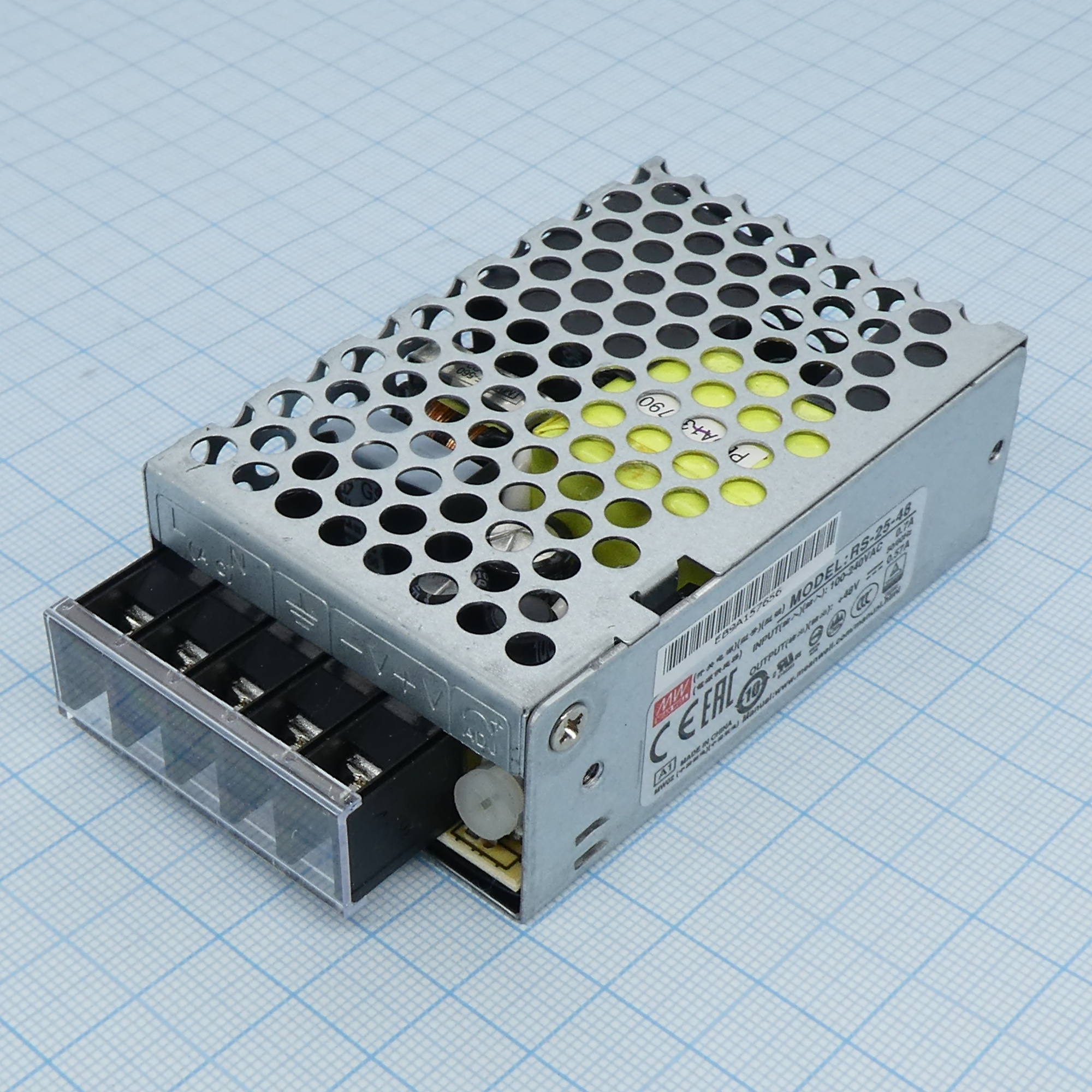 RS-25-48 - Преобразователь AC/DC в кожухе