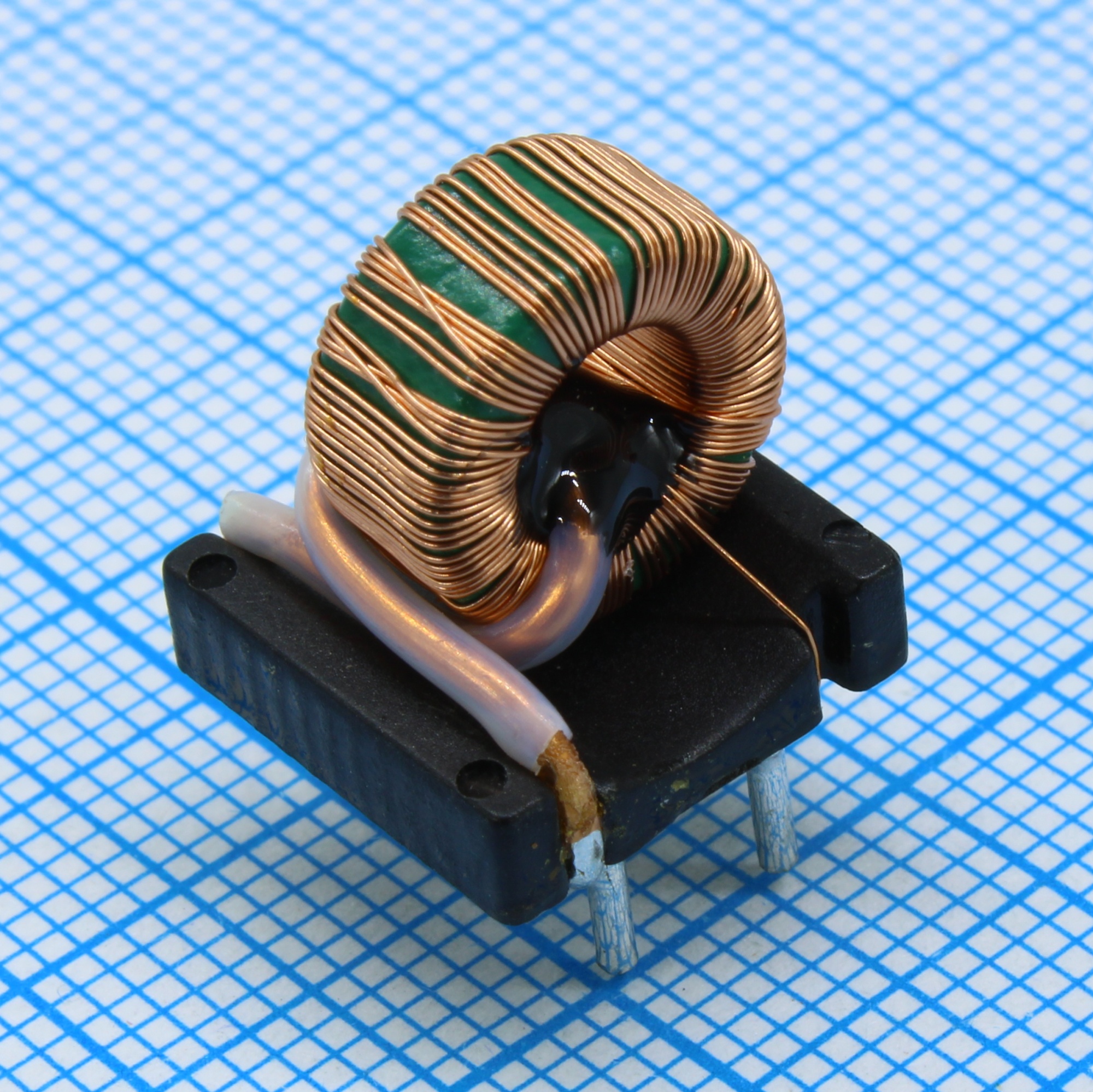 FWCMT100605123M - Дроссель выводной на тороидальном сердечнике T10/6/5, 12000мкГн, 20%