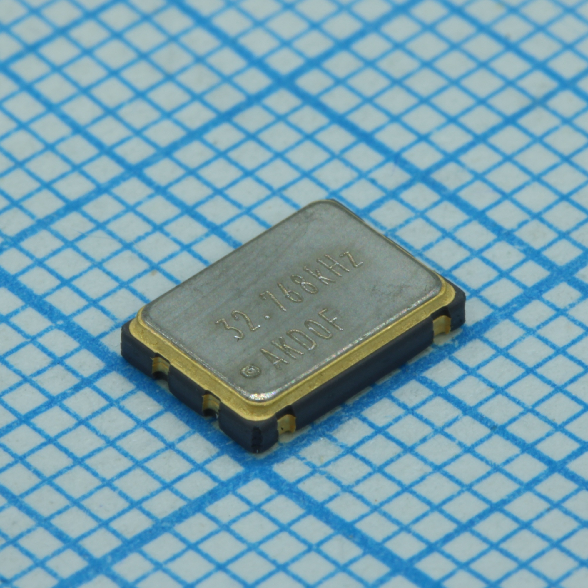 ASVK-32.768KHZ-LJT - Генератор кварцевый серия ASVK 32.768кГц 7х5мм питание 3.3В ±20 ppm керамический