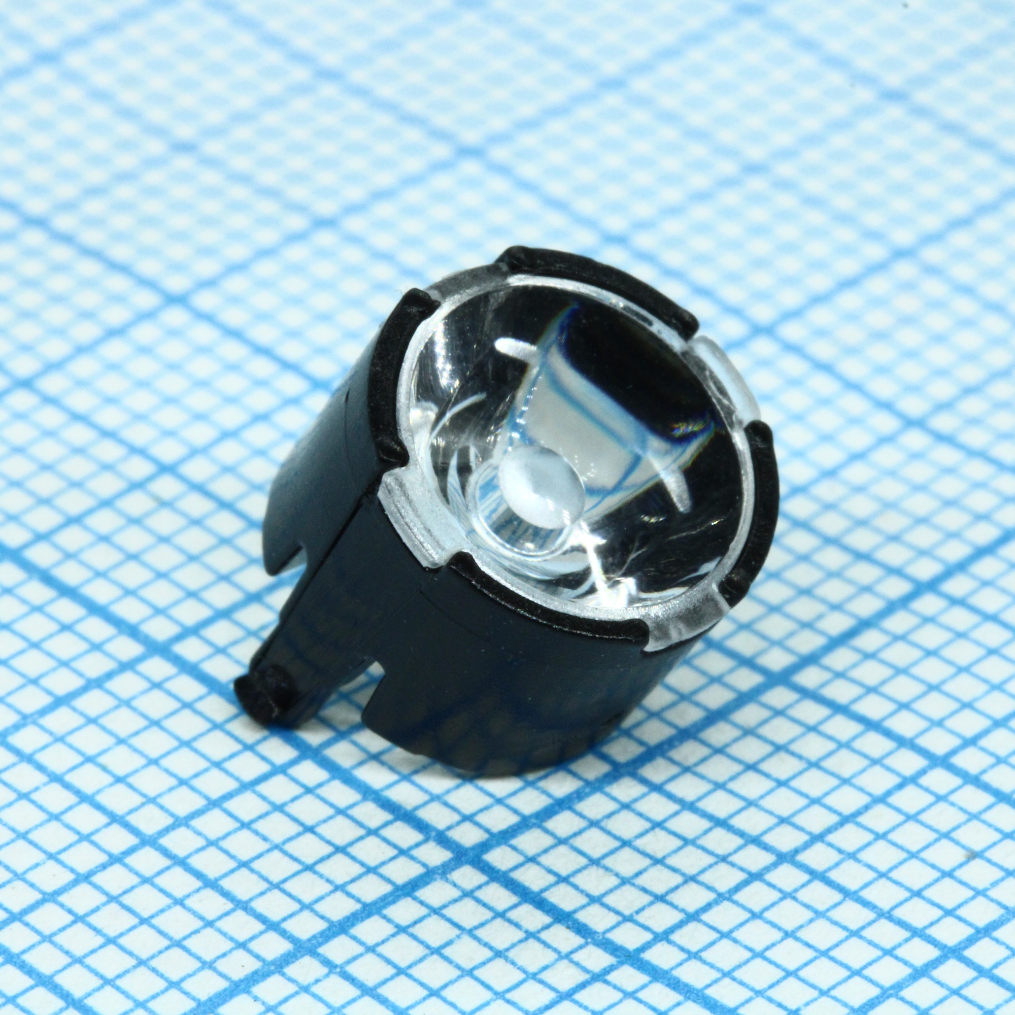 FP11084_LISA2-RS-CLIP - Линза d=10мм для осветительных светодиодов в сборе, 19° на защелке 6.6мм