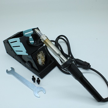 WSP 150 Soldering set with WDH 30 - Паяльник 150 Вт, 24 В с подставкой для использования с блоками PUD 151, WR 2, WR 3M, WR 3ME с жалом LHT F