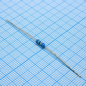 YR1B28RCC - Резистор металлический прецизионный 28Ом ±0.1% 0.25Вт ±15ppm/°C аксиальный