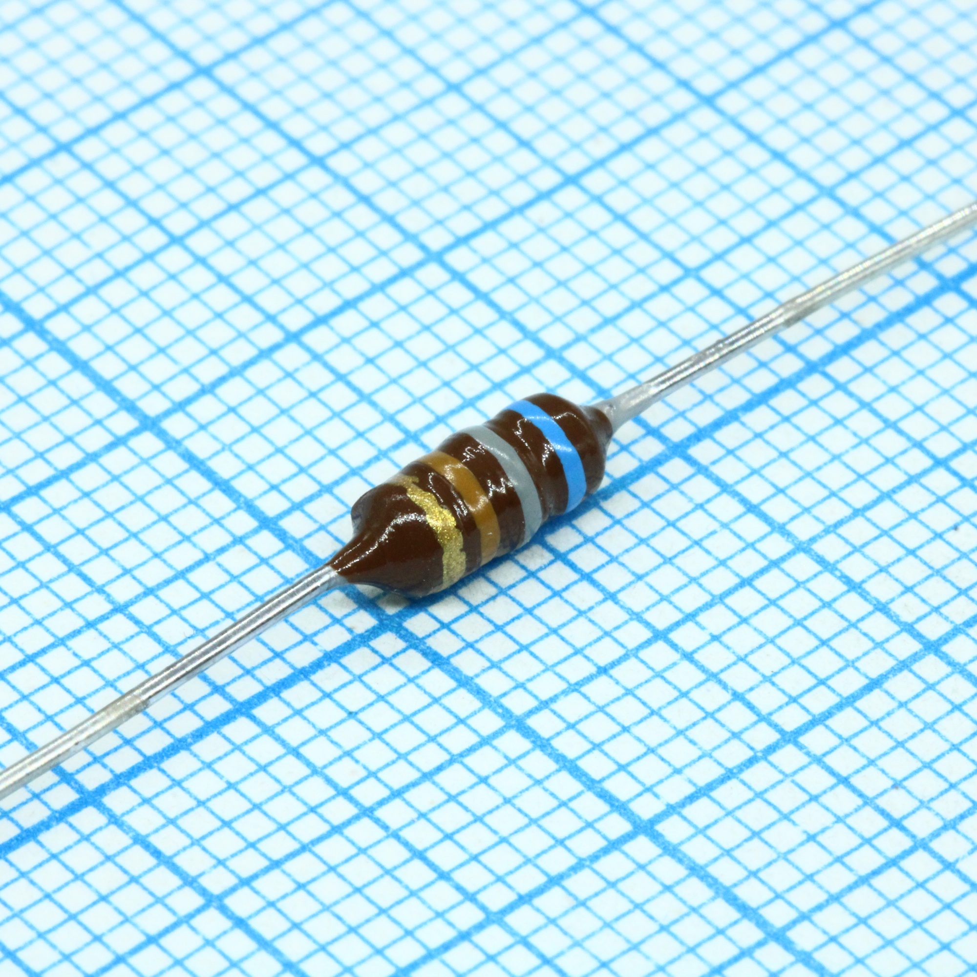 B78108S1684J - 680мкГн 150мА ±5% 4x9,2мм аксиальный выводы