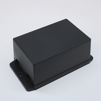 NUB1057050BK - Пластиковый корпус черного цвета из высокопрочного пластика с фланцами