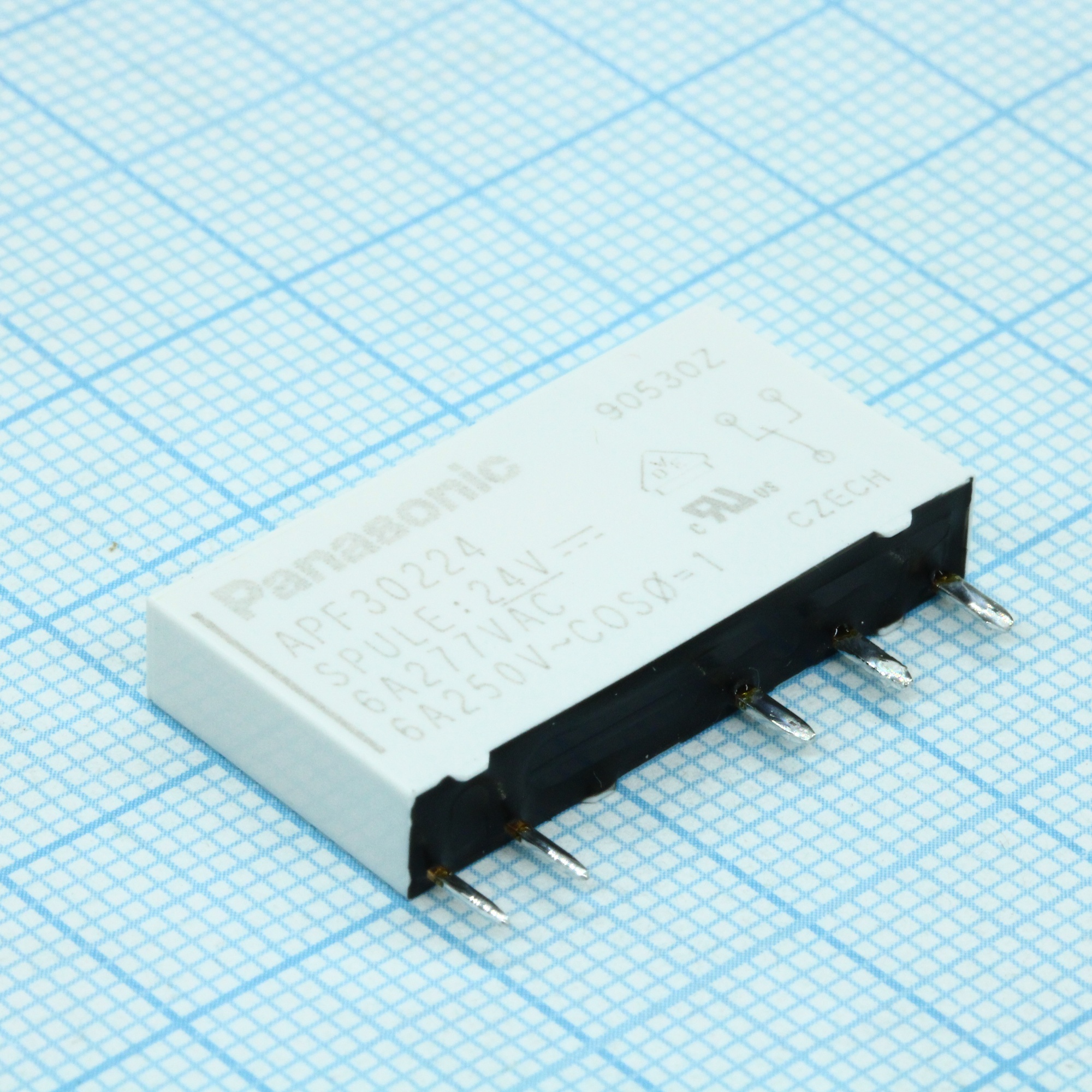 APF30224 - Силовое реле 6А одна контактная группа на переключение катушка 24В (28x5x15)мм монтаж в отверстие