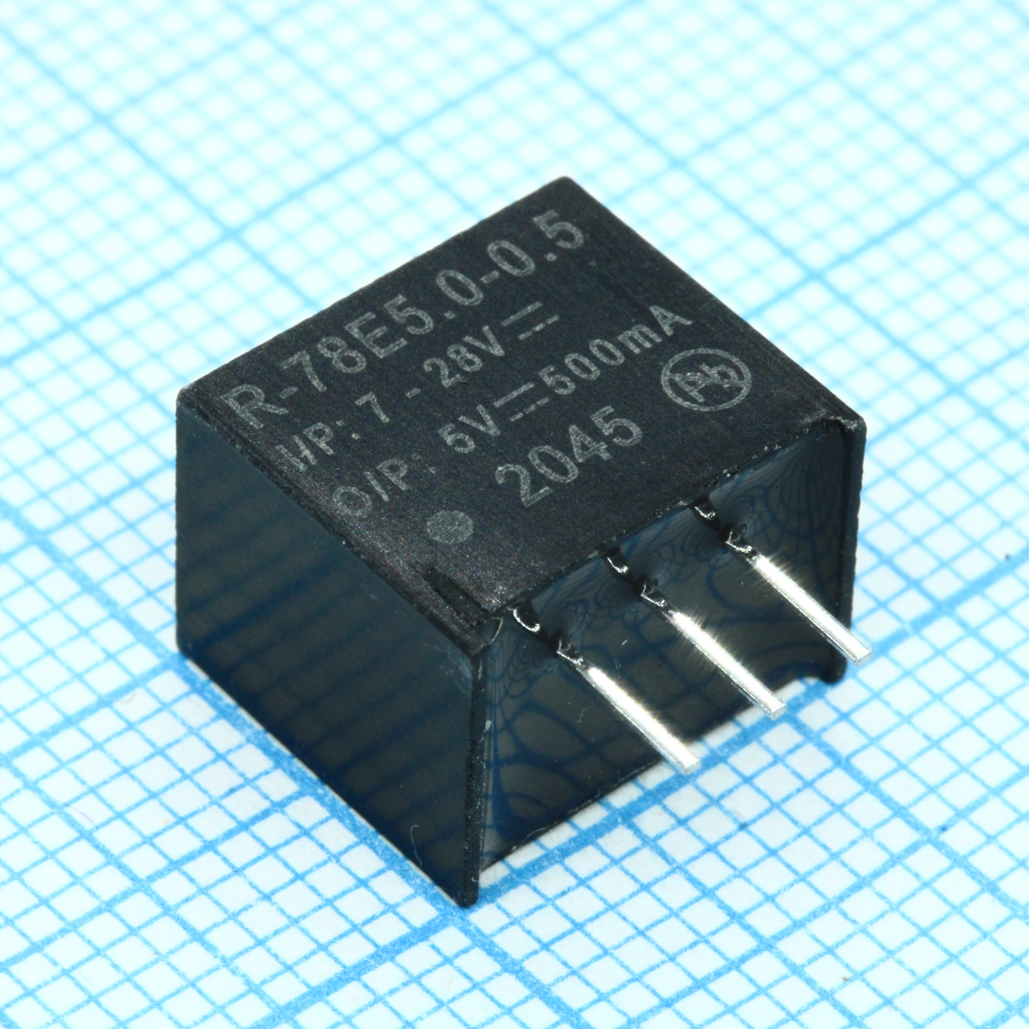 R-78E5.0-0.5 - Преобразователь DC/DC без изоляции вход  7-28В, выход 5.0В 0.5A 2,5Вт SIP3