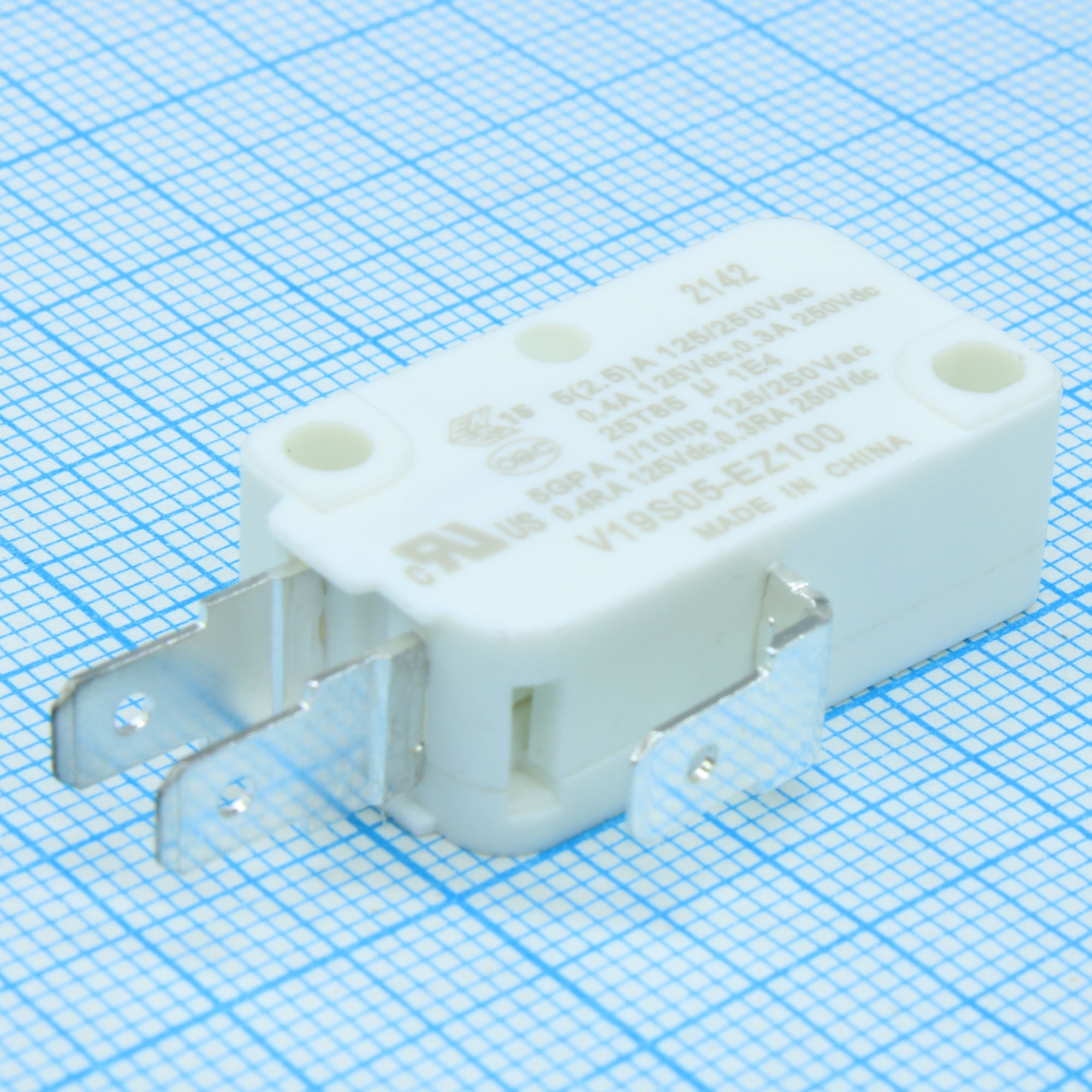 V19S05-EZ100 - Микропереключатель SPDT 5A 125В переменного тока 100гр