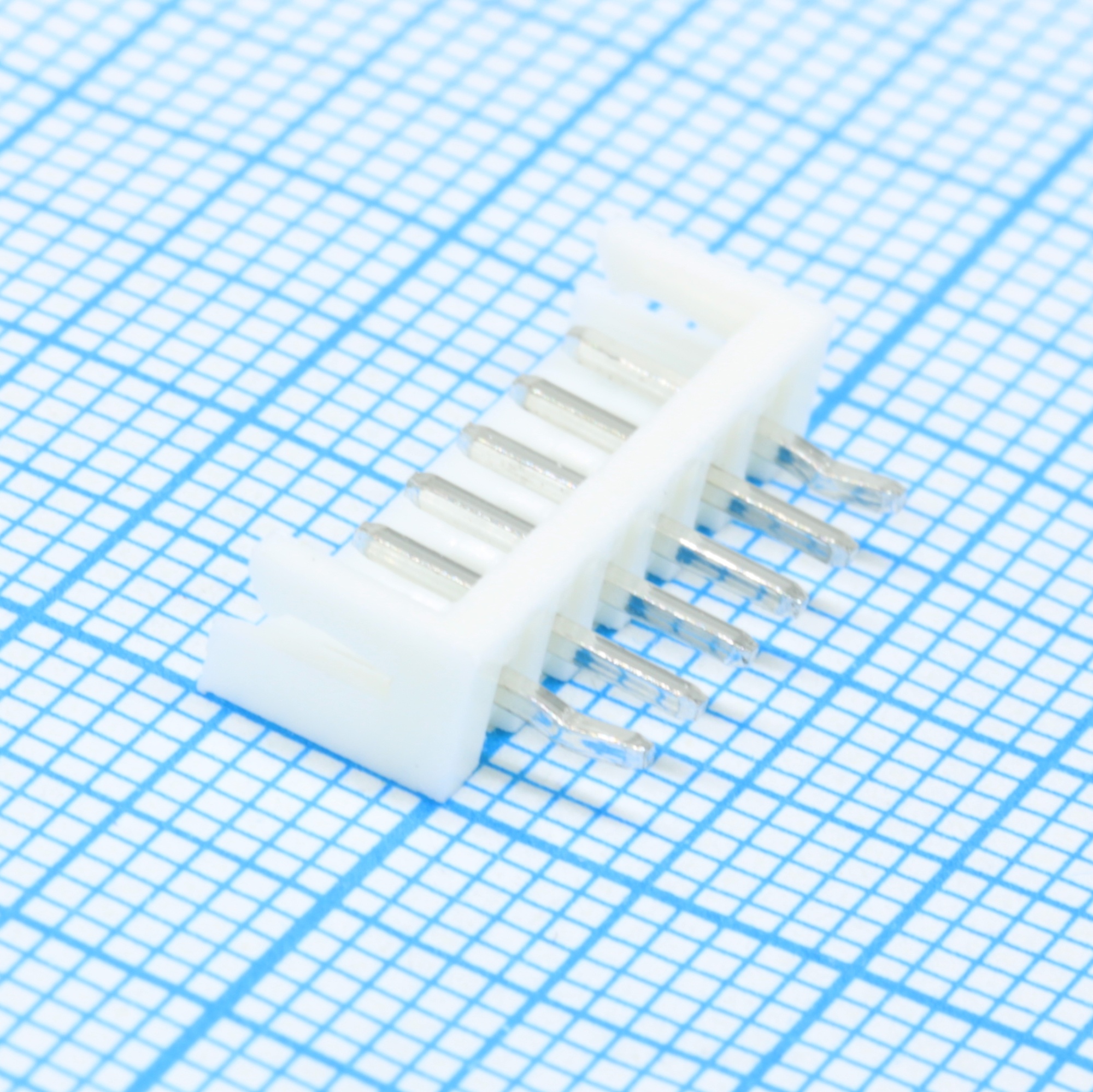 DS1069-01-6MVW6 - Разъем штыревой однорядный на плату вилка 6 контактов шаг 2.5мм