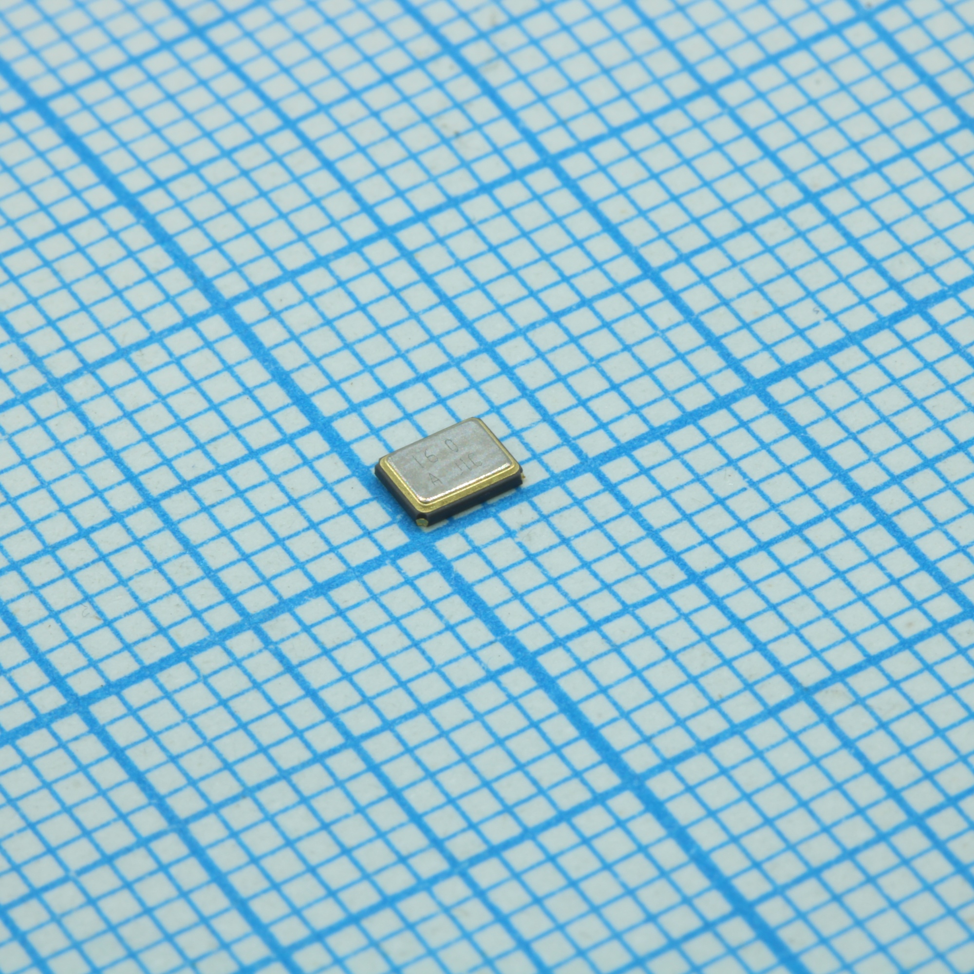 ABM8-16.000MHZ-B2-T - Резонатор кварцевый сверхминиатюрный серия ABM8 16МГц ±20 ppm 18 пФ -20....+70°С