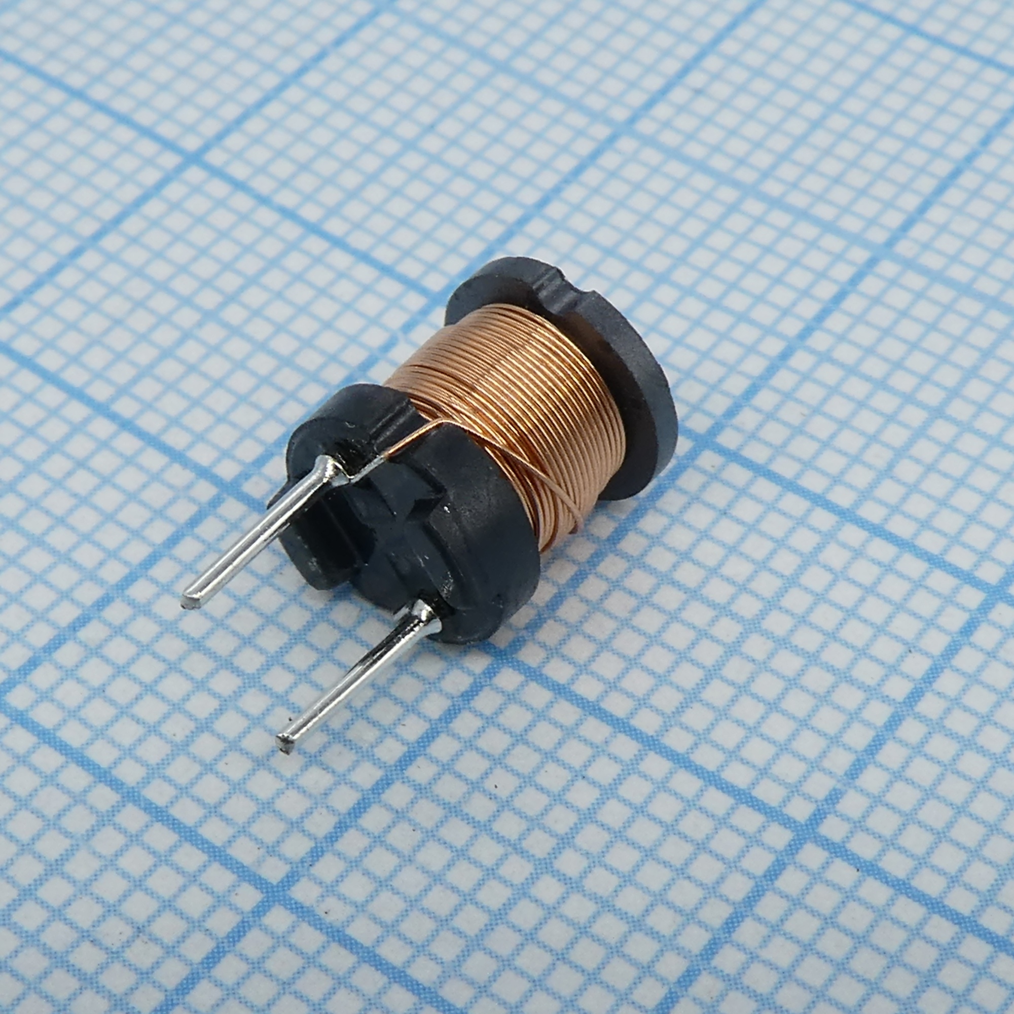 RCH895NP-102K - Силовая индуктивность 1000uH ±10% 0.3A 1.84Om радиальная без магнитного экрана