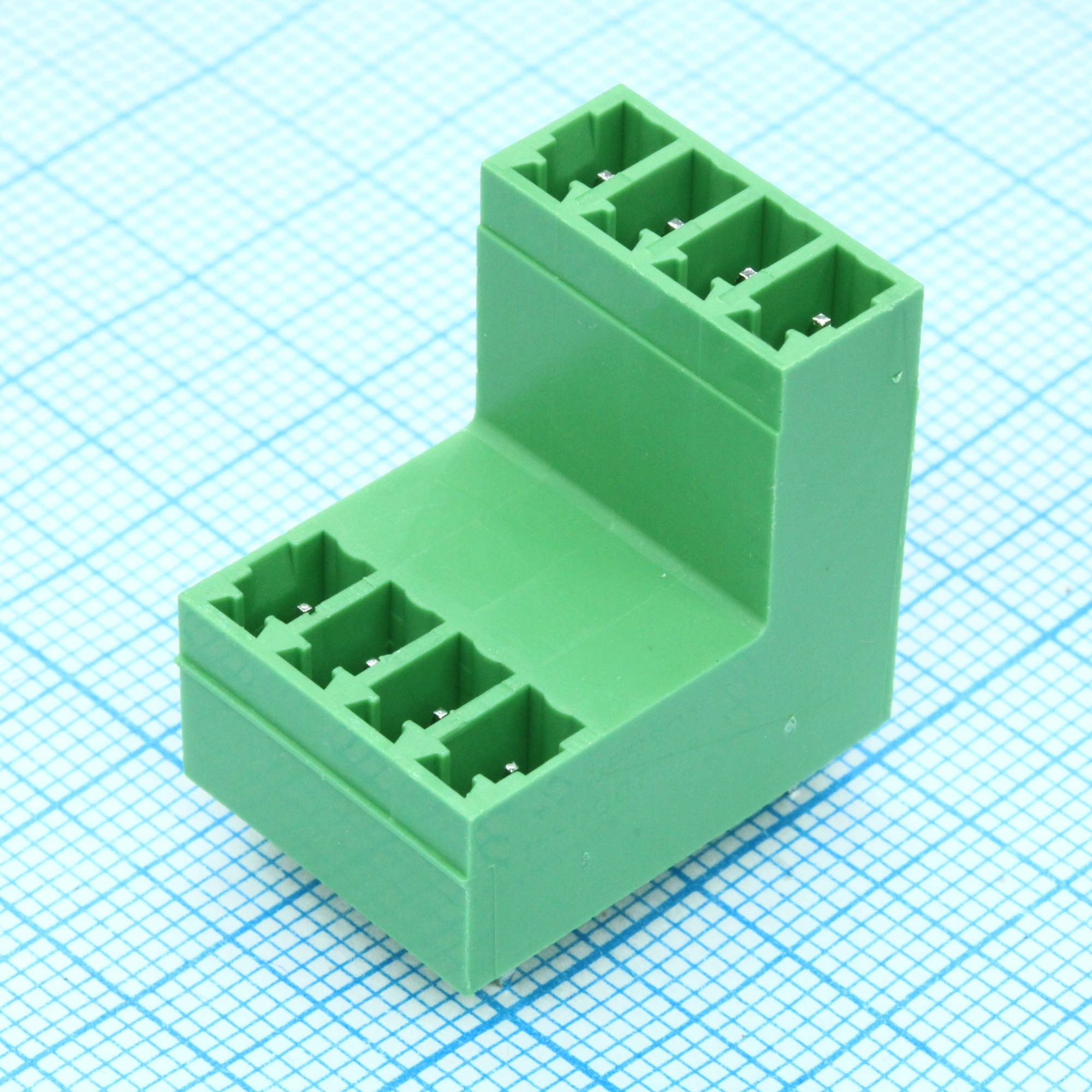 15EDGVT-3.81-08P-14-00A(H) - Разъемный клеммный блок на плату, 8 контактов. Серия 15EDGVT-3.81
