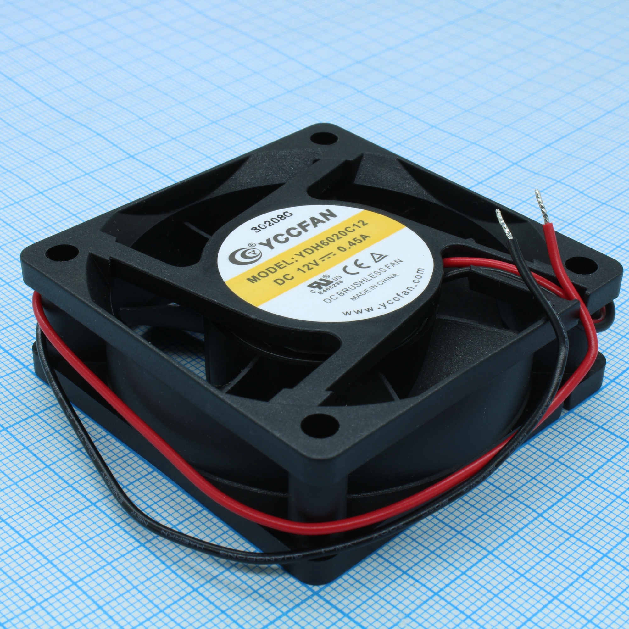 YDH6020C12 - Вентилятор 12В 60х60x20 C, 2.16W, 5000 об/мин, 32.2м3/час, 36.8дБ, подшипник скольжения CycleSeal, тип вывода - провод