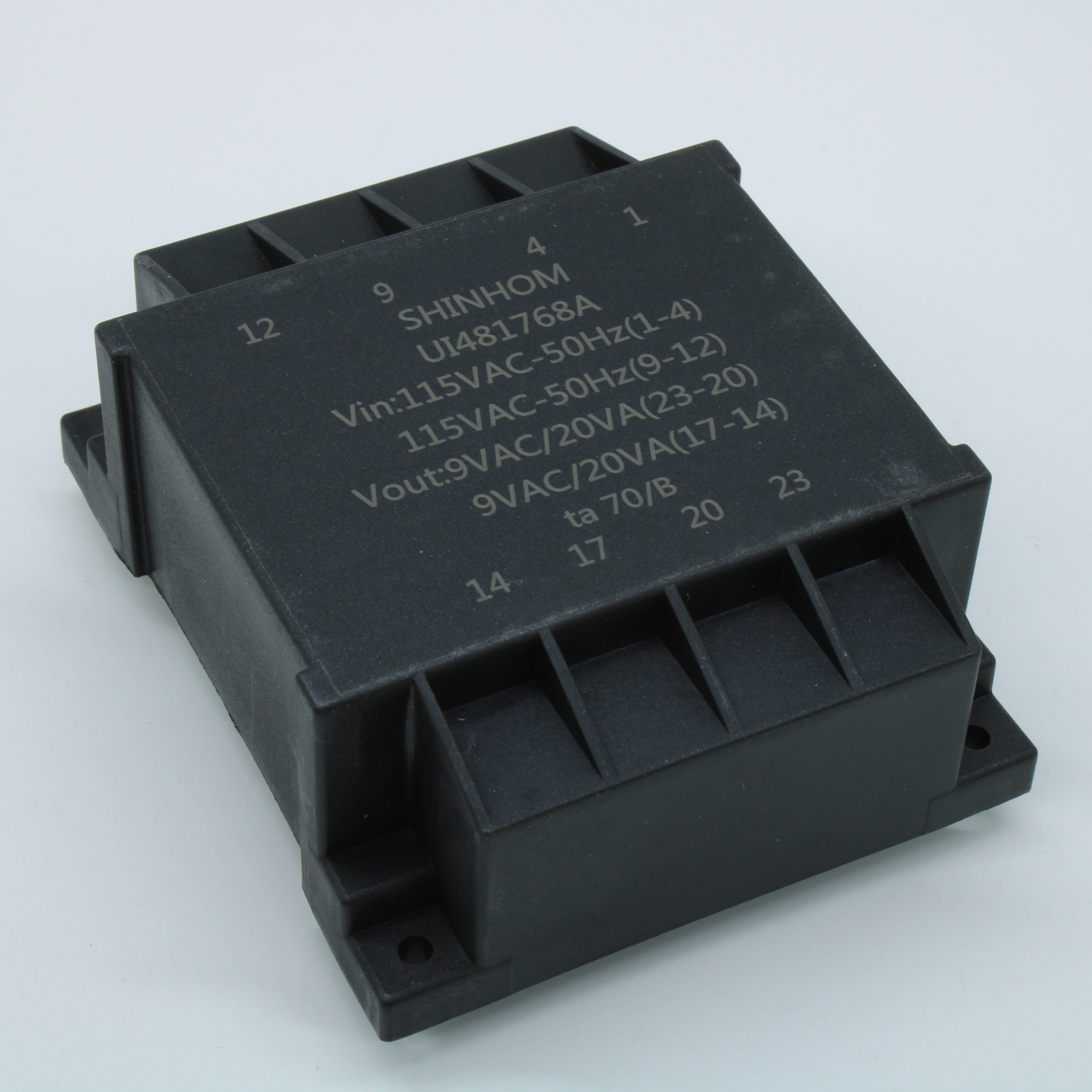 UI481768A - Трансформатор питания 40ВА  2*115В, 2x9В , 2x2222мА ta70°/B