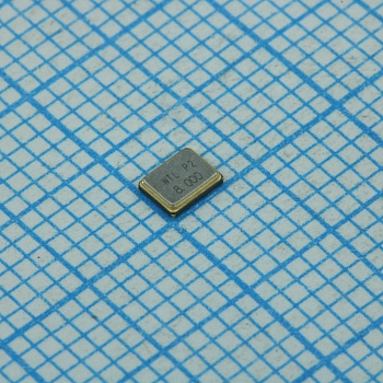 WTL3M85421FO - Резонатор кварцевый 8МГц, 10PPM при 25°C, 20PPM при -40°С+85°C, 400Ом, 12пФ