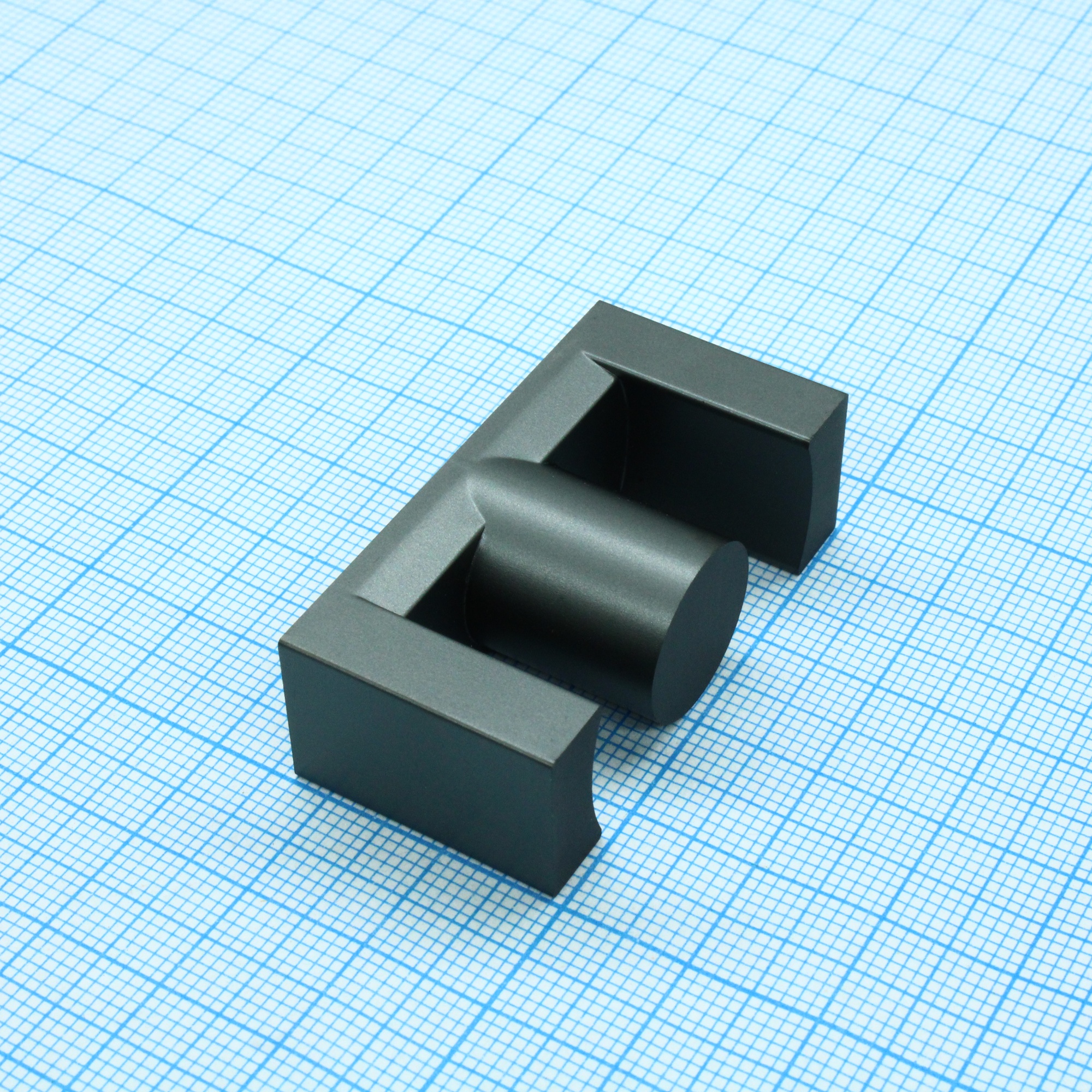 B66365G0500X187 - ETD 44/22/15 N87 с заз. 0.5 мм Сердечник B66365G0500X187