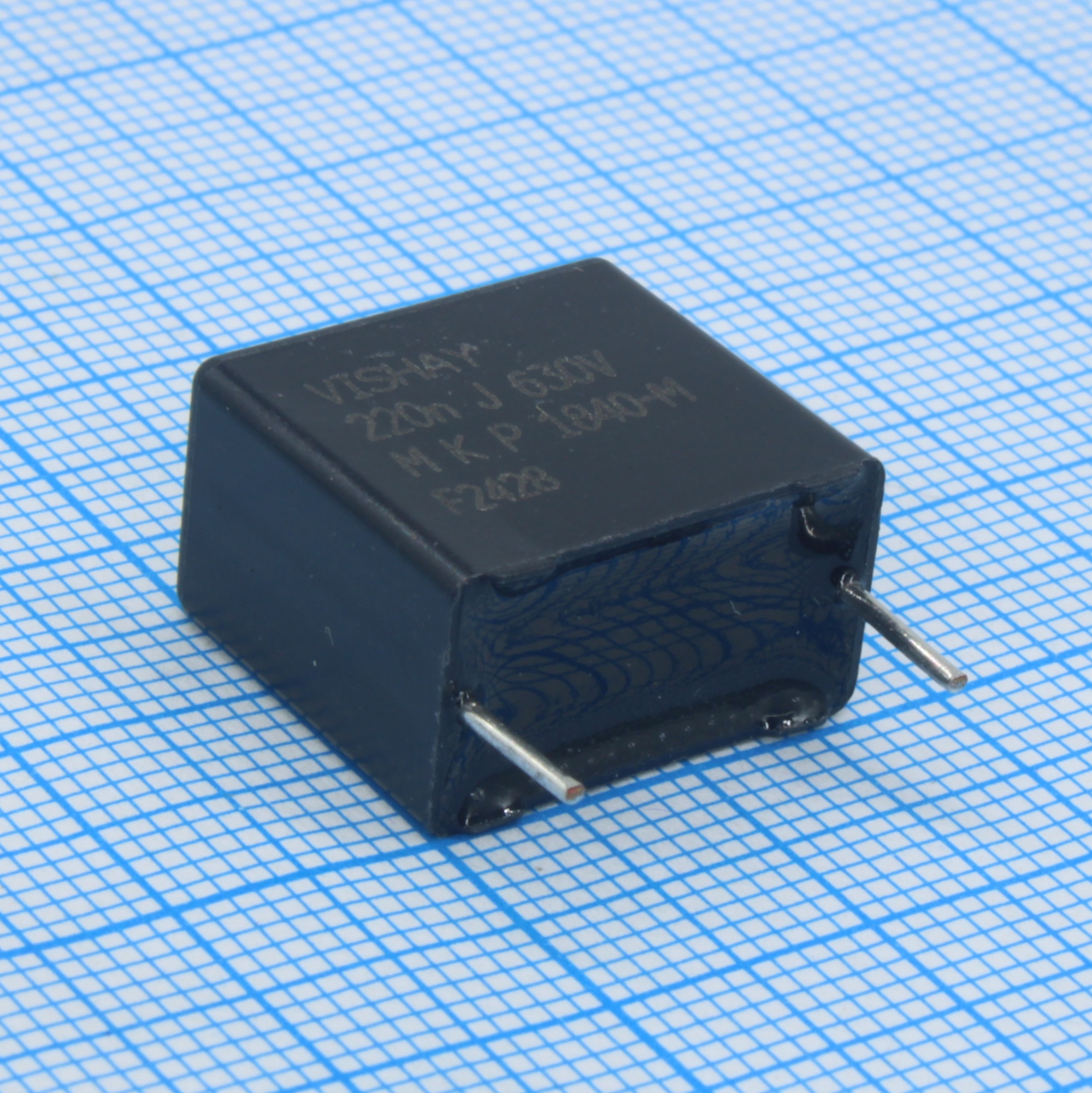 MKP1840422634M - Конденсатор металлоплёночный полипропиленовый 0.22мкФ 630В ±5% (17.5х10х16.5мм) радиальный в пластиковом прямоугольном корпусе 15мм 100°С россыпь