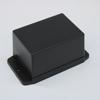 NUB705042BK - Пластиковый корпус черного цвета из высокопрочного пластика с фланцами