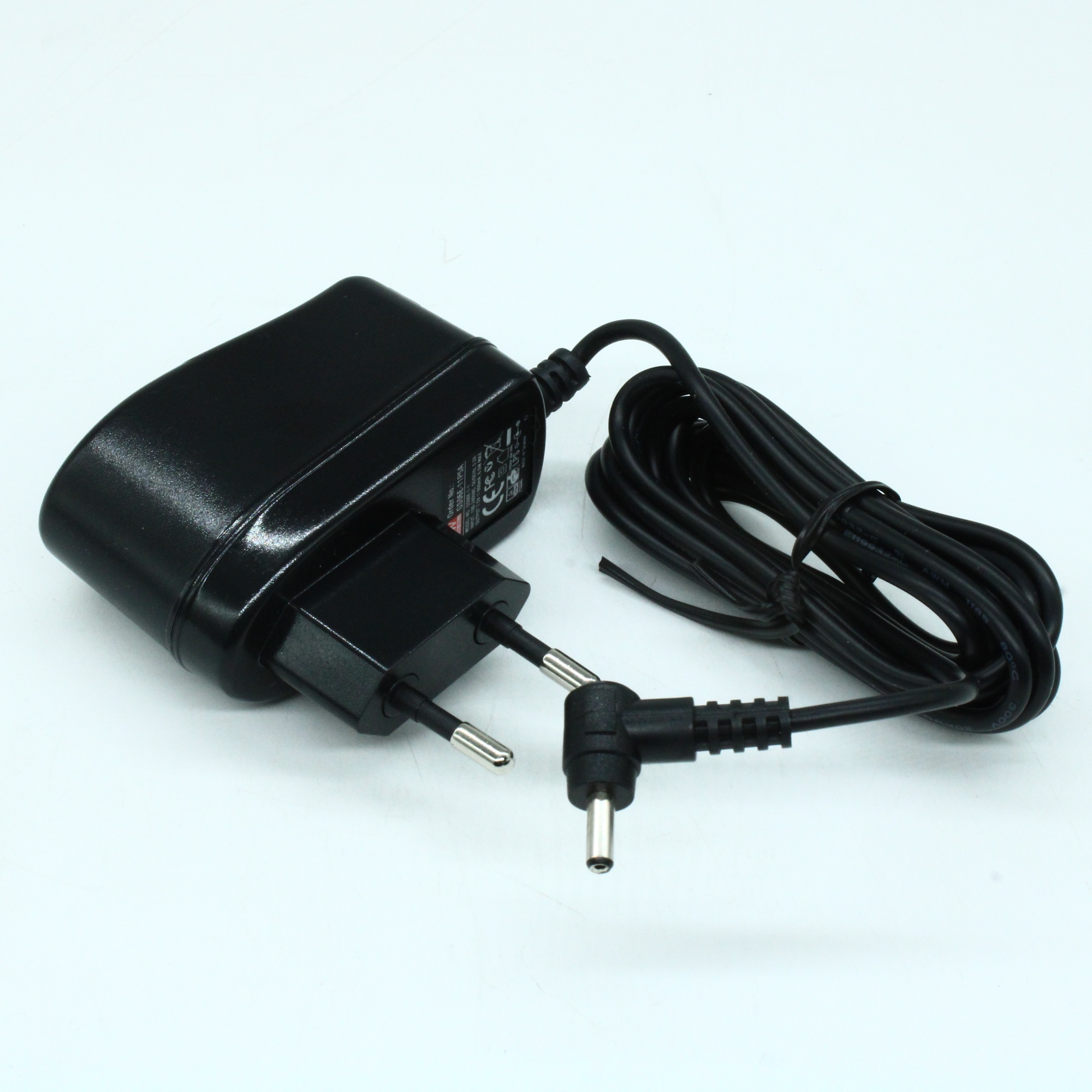 GS06E-11P5A - AC-DC, 6Вт, сетевой адаптер, выход 7.5В/0.8А, евровилка