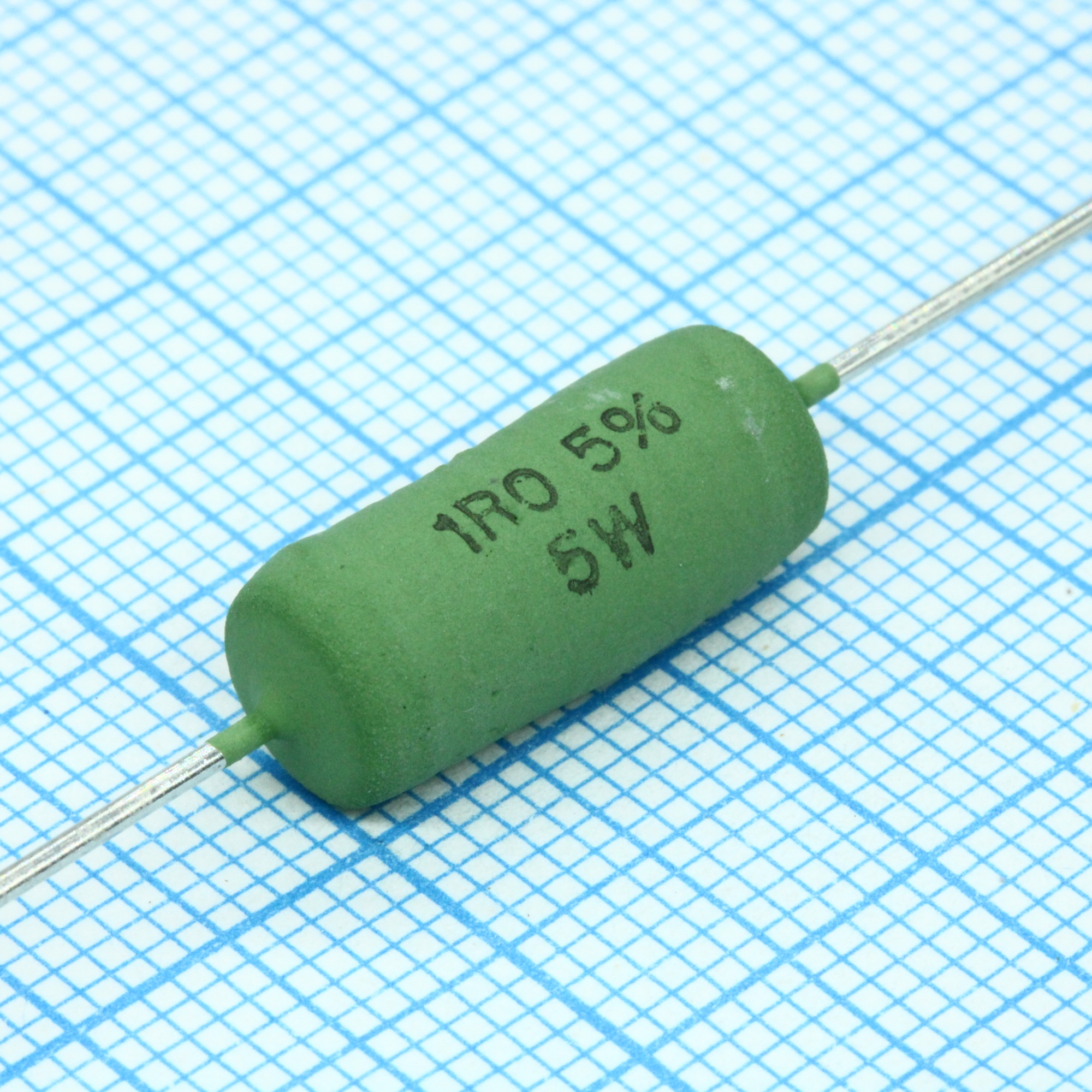 AC05000001008JAC00 - Резистор проволочный постоянный 1Ом ±5% 5Вт -80ppm/°C...-10ppm/°C аксиальный лента в коробке