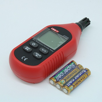 UT333 - Измеритель влажности и температуры