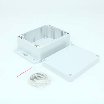 G212MF - Герметичный корпус из поликарбоната с фланцем, IP65, светло-серый