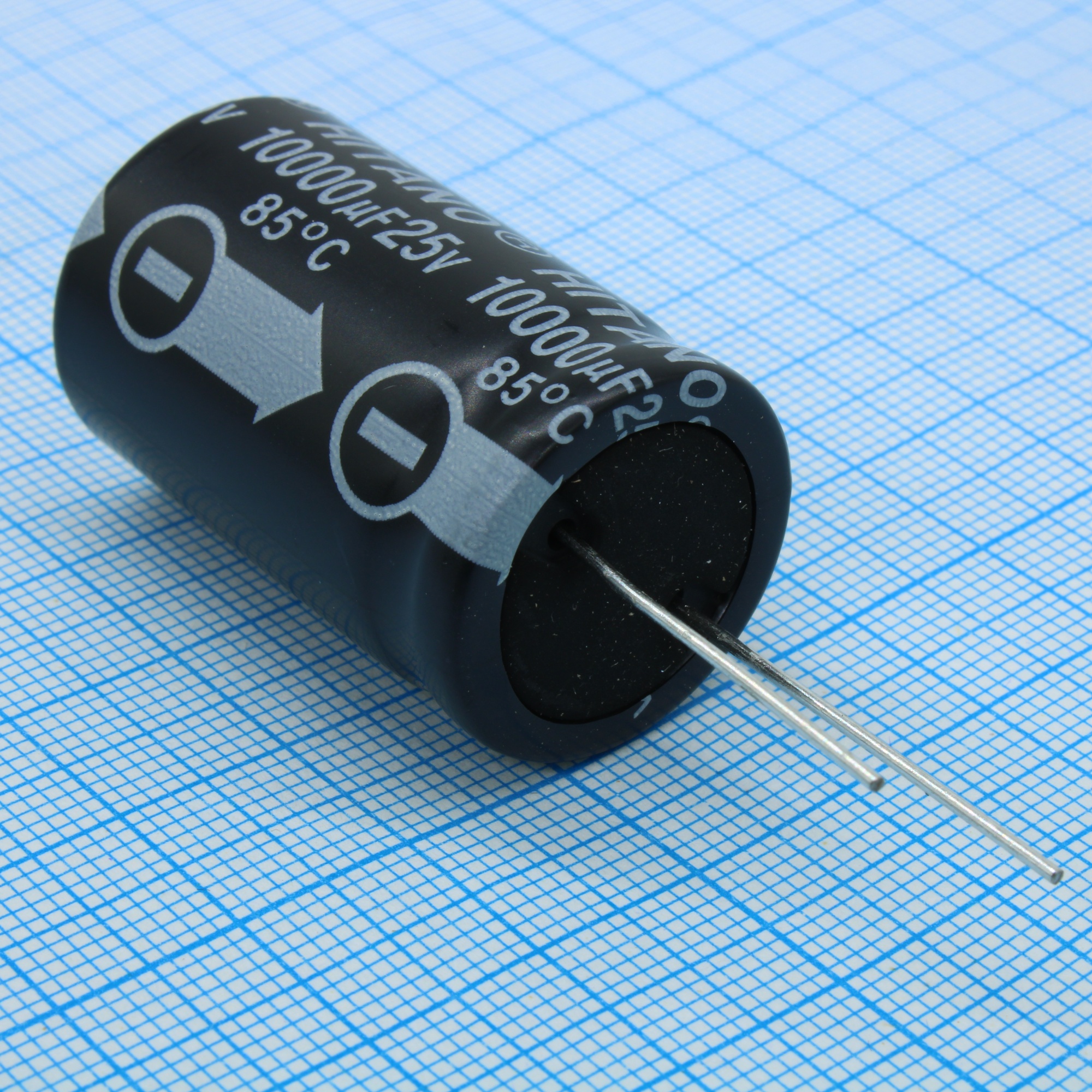 ECR103M25B - Конденсатор алюминиевый электролитический 10000мкФ 25В  ±20% (22 х 36мм) радиальные выводы 10мм 3212мА 2000час 85°С россыпь