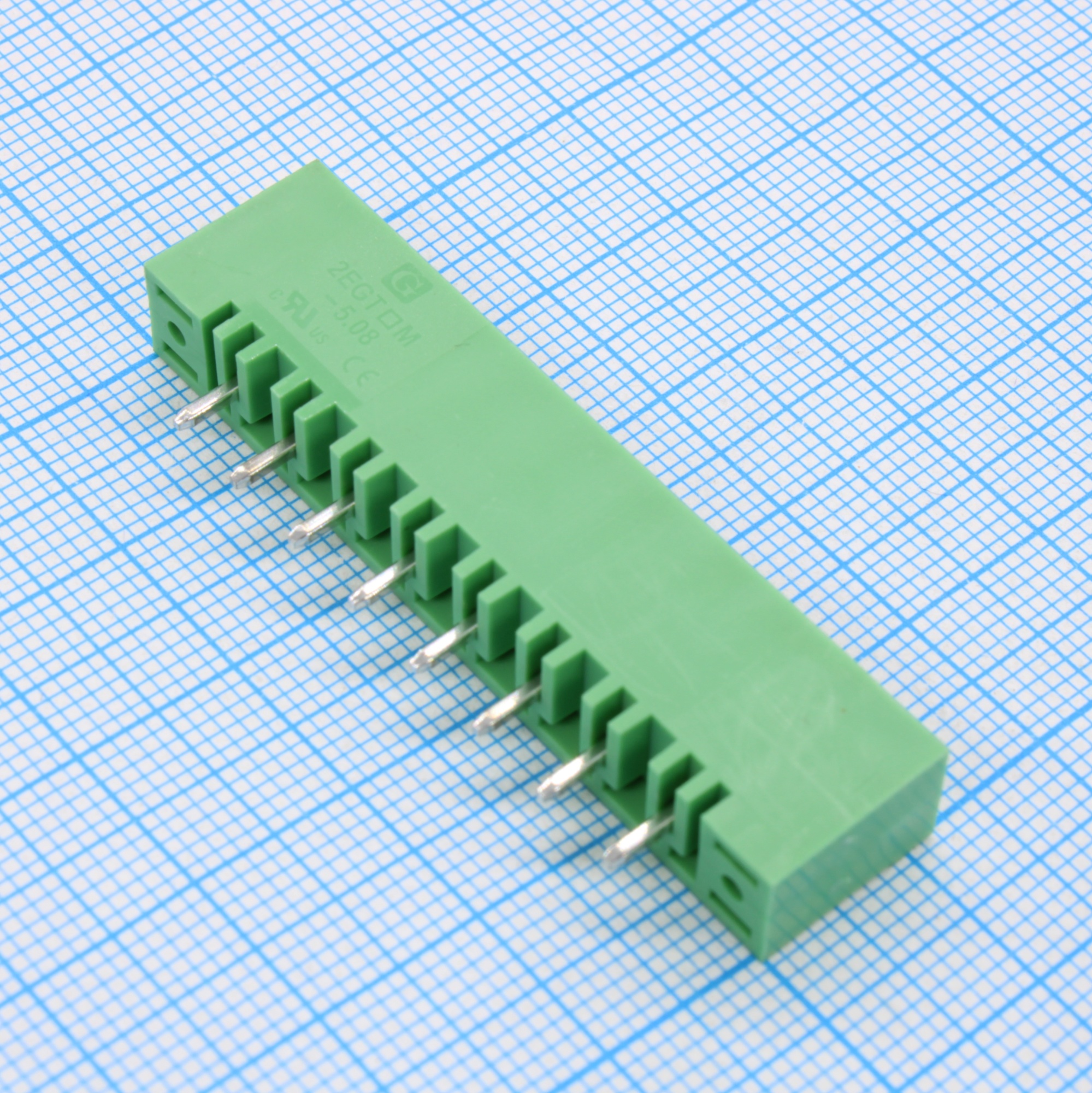 2EGTVM-5.08-08P-14-00 - Разъемный клеммный блок на плату, 8 контактов. Серия 2EGTVM-5.08
