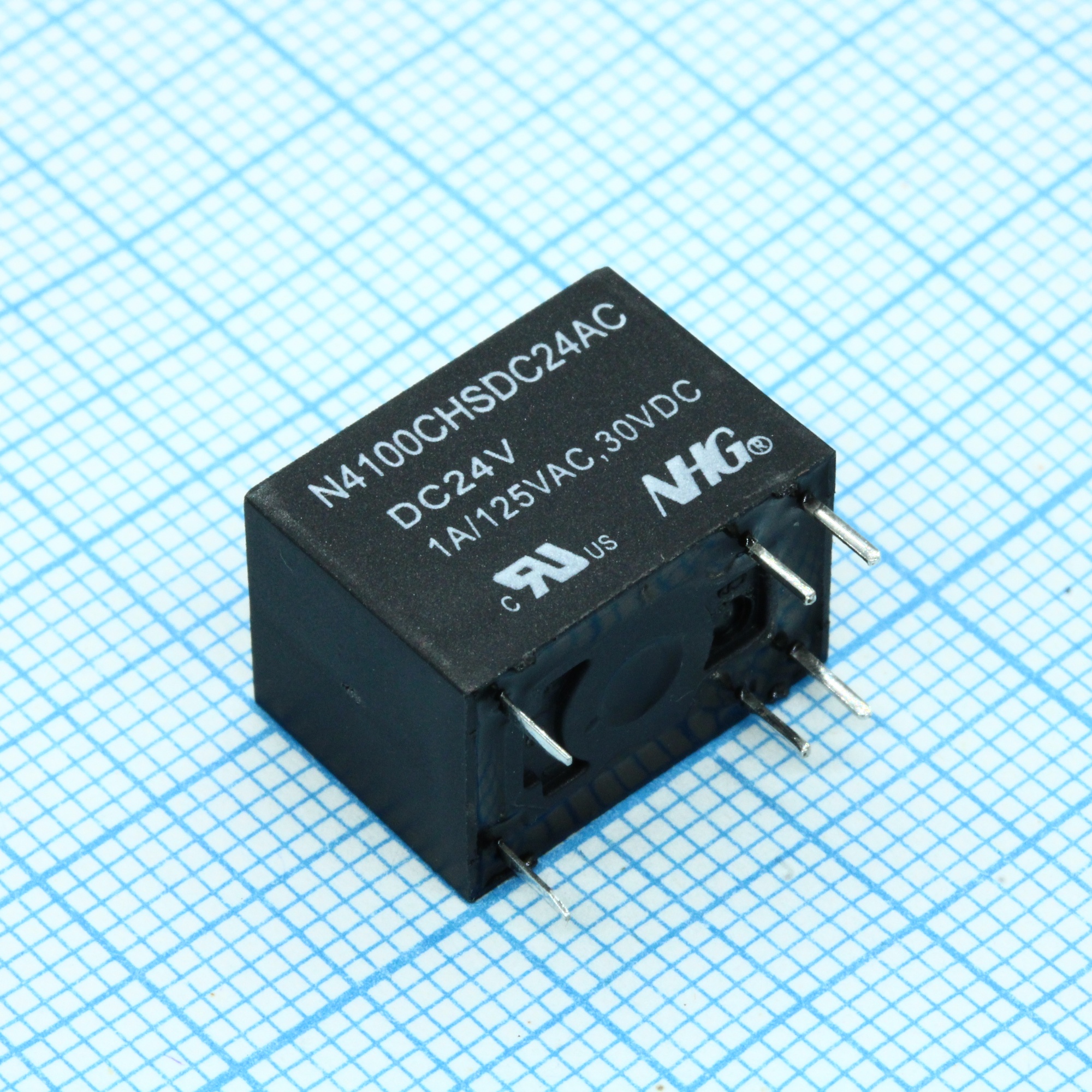 N4100-C-H-S-DC24-A - Миниатюрное реле одна контактная группа-два направления 1А катушка 24В 0.2Вт