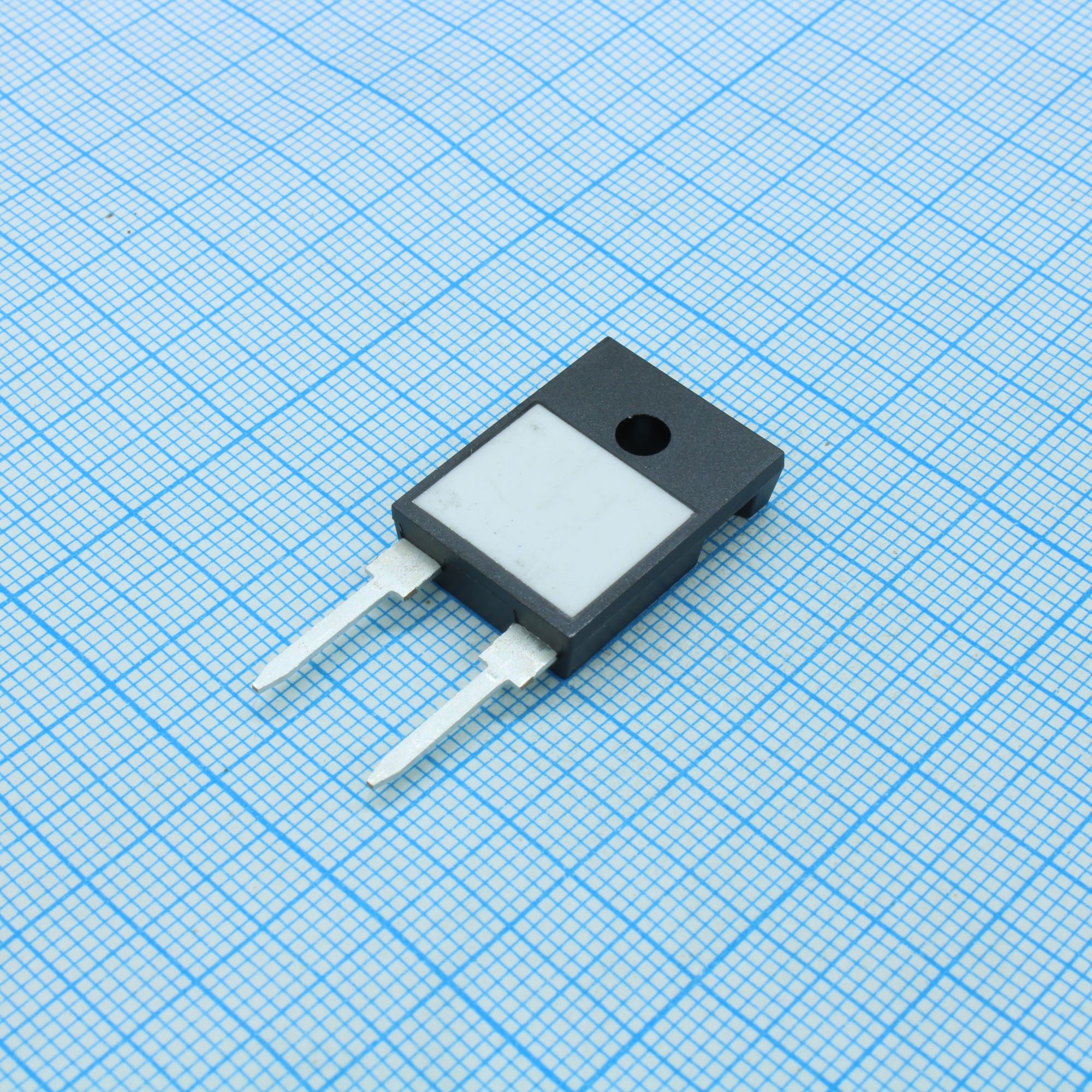 LTO100F100R0JTE3 - Резистор силовой толстопленочный  100Ом 100Вт ±5% TO247