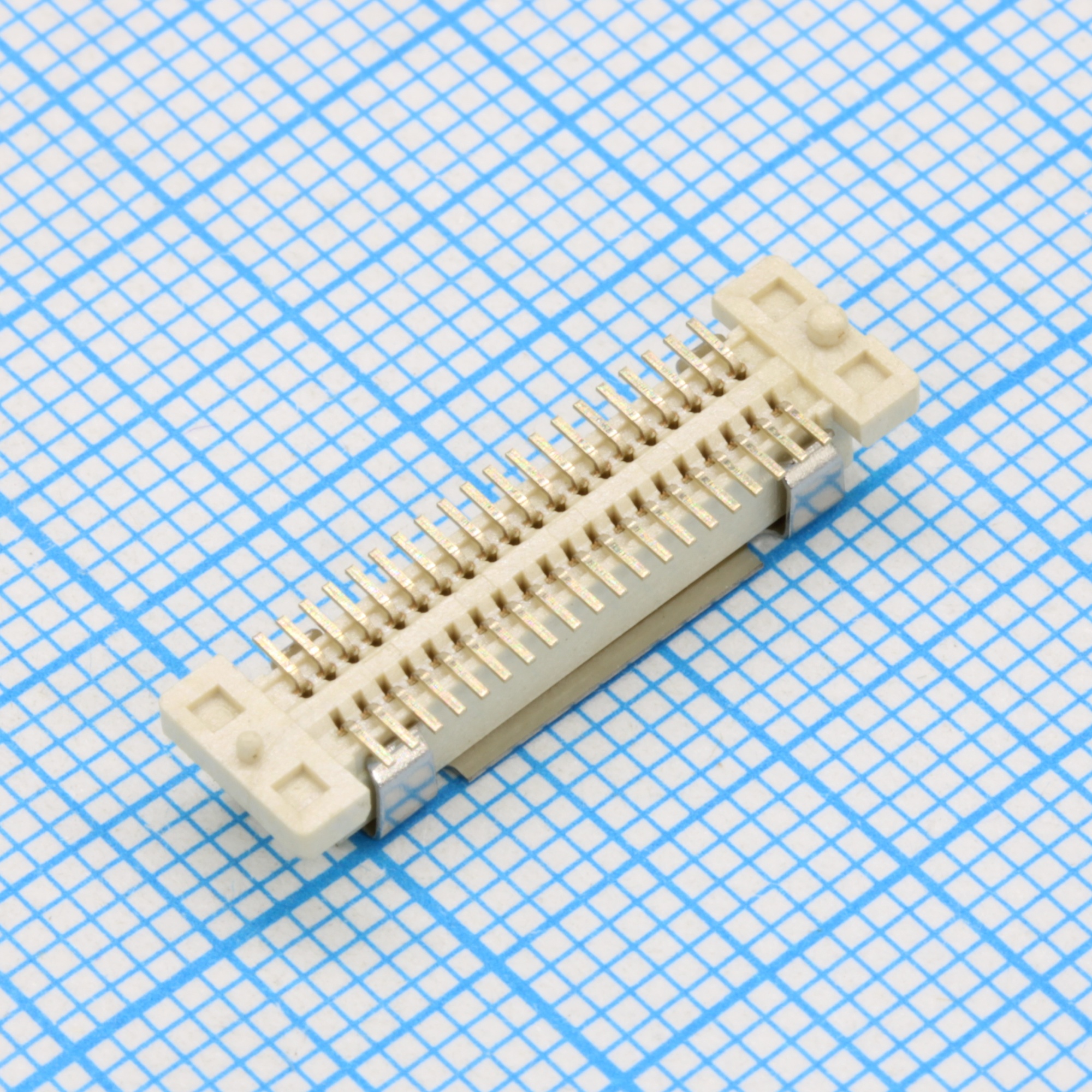 DS1151-14-40SS8VSR0 - Соединитель плата-плата розетка 40 контактов шаг 0.8мм для поверхностного монтажа