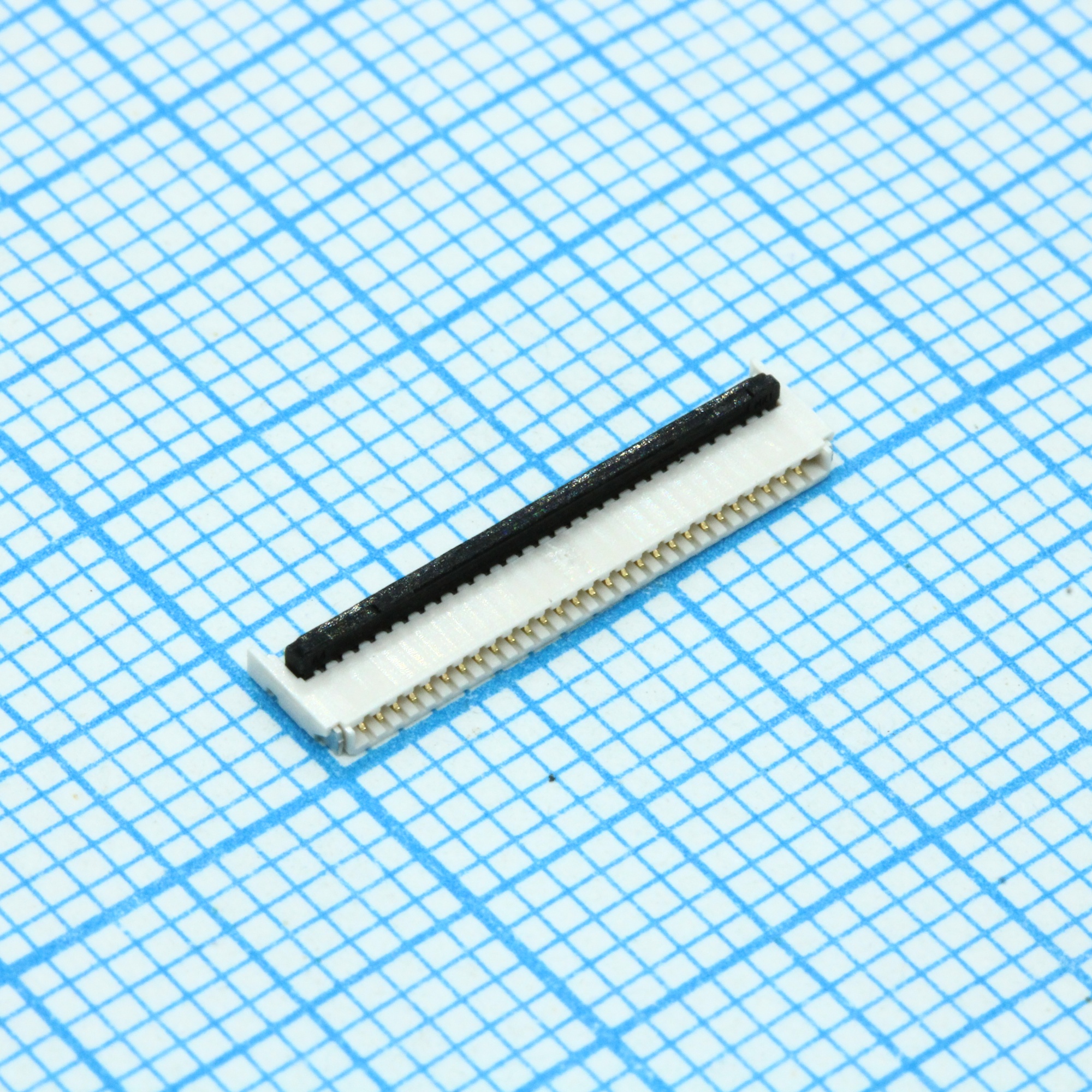 5034802800 - Коннектор  FPC 28 контактов шаг 0.5мм угловой для поверхностного монтажа лента на катушке