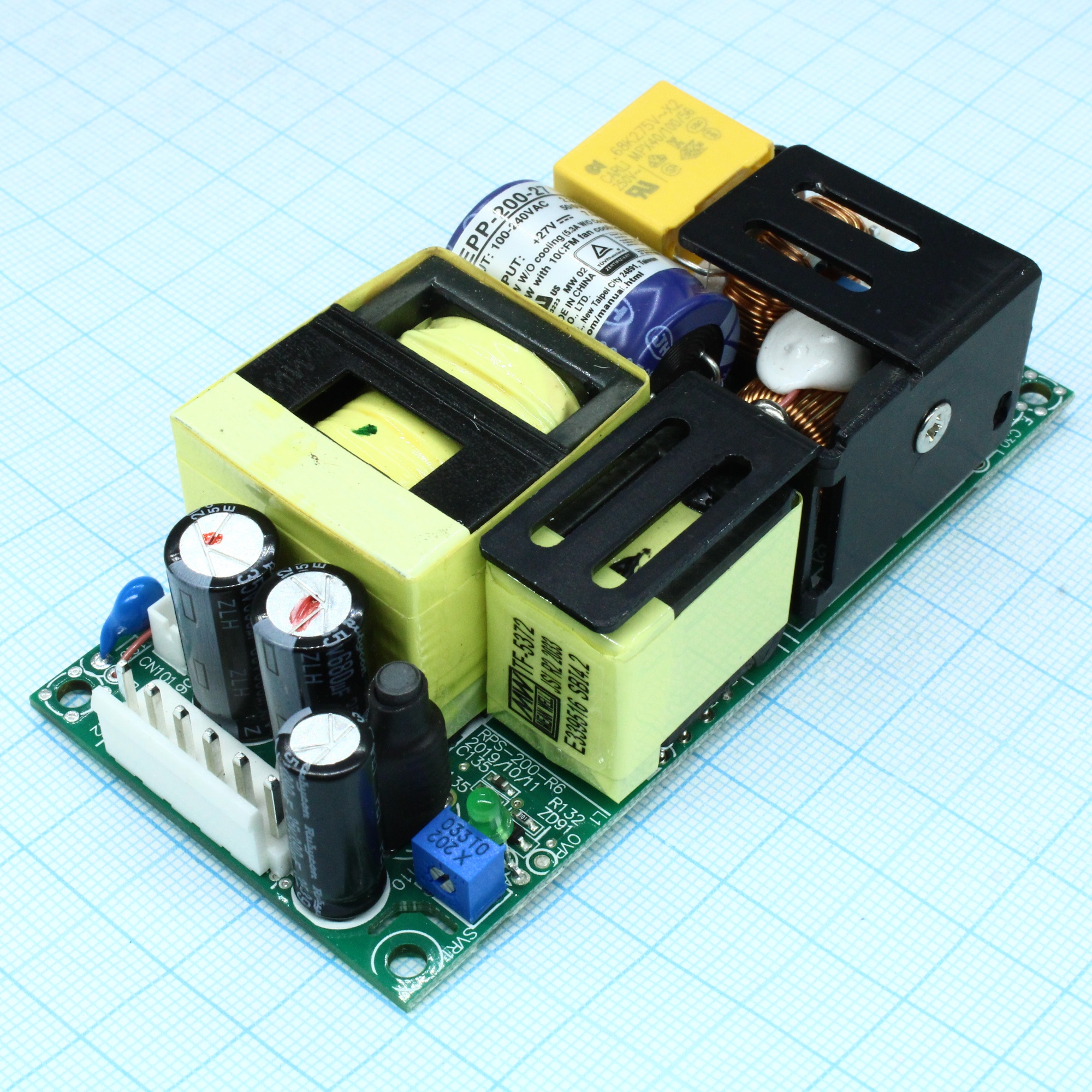 EPP-200-27 - AC-DC, 143.1Вт (вент. 202.5Вт), ККМ, вход 80…264V AC, 47…63Гц /113…370В DC, выход 27В/5.3A (вент. 7.5А), рег. вых 25.6…28.4В, изоляция 3000В AC, открытая плата 101.6х50.8х29мм, -30…+70°С, доп. выход 12В/0.5А