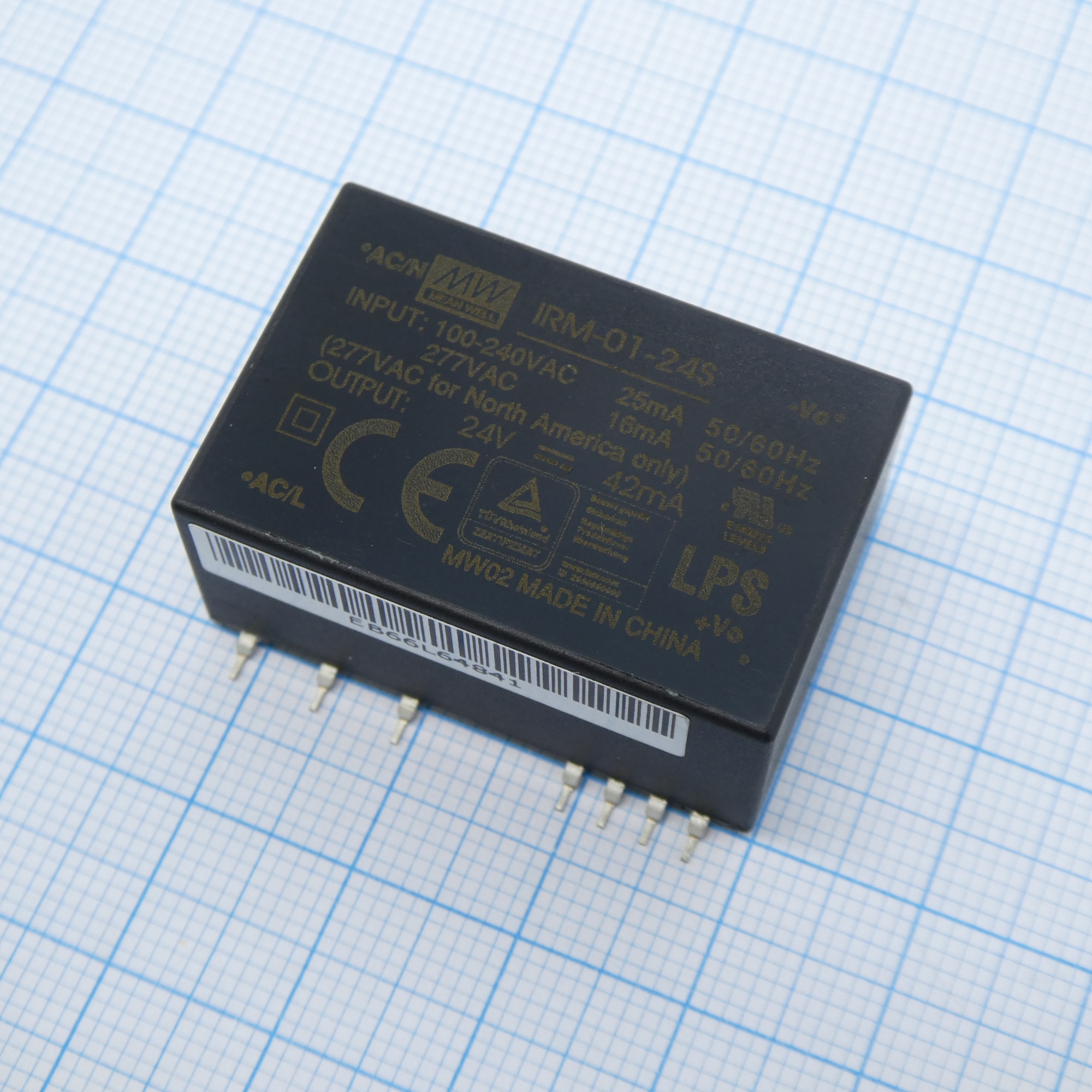 IRM-01-24S - AC-DC, 1Вт, вход 85…305В AC 47…63 Гц, 120...370B DC, выход 24В/42мА, изоляция 3000В AC, в корпусе на плату 33.7х22.2х15мм, -30...+85°C, SMD