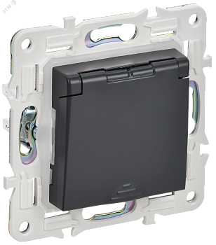 SKANDY Розетка 1-местная с заземлением с защитными шторками и крышкой 16А IP44 SK-R11T титан IEK SK-R16-16-44-K48