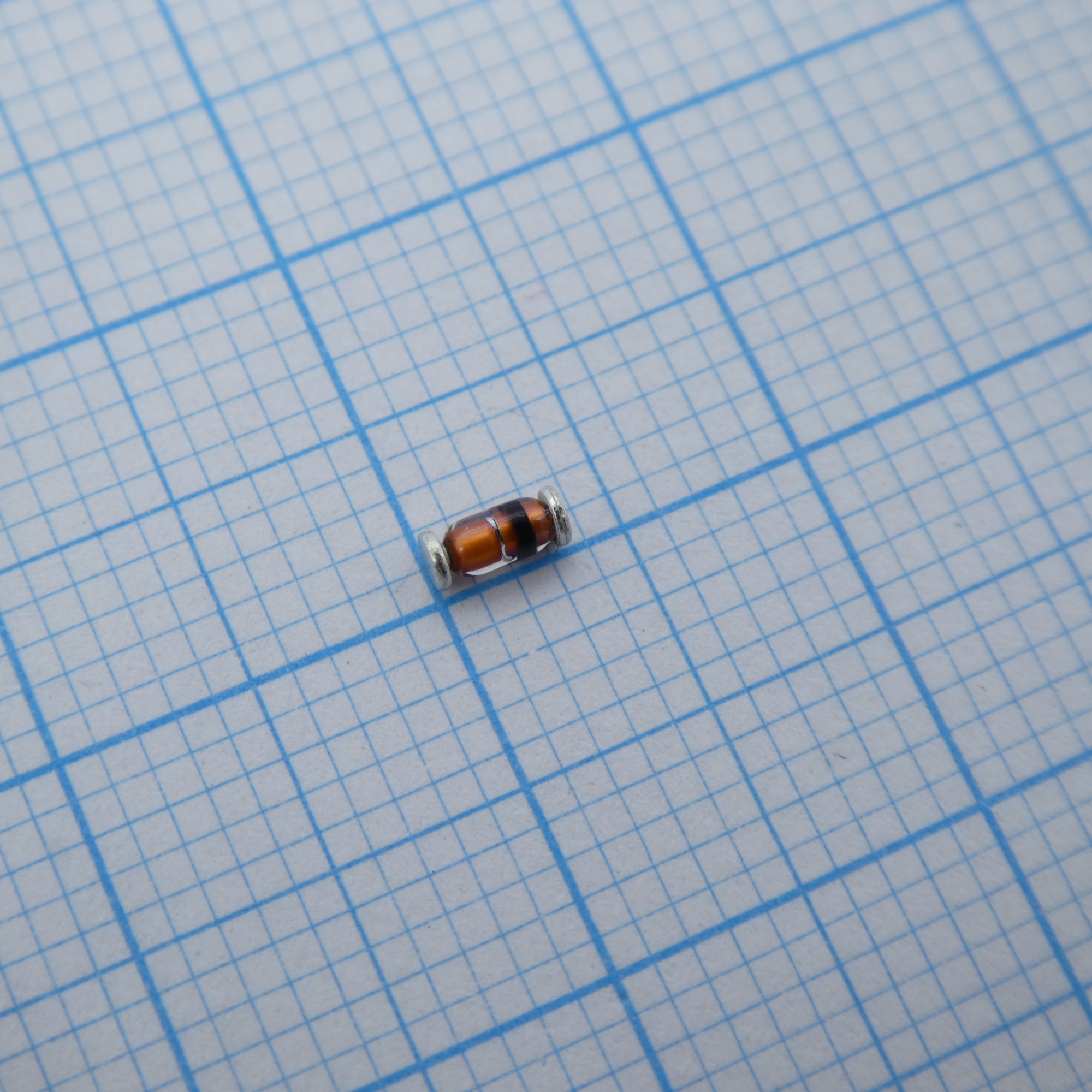 BZV55-C2V7,115 - Стабилитрон 0.5Вт 2.7В