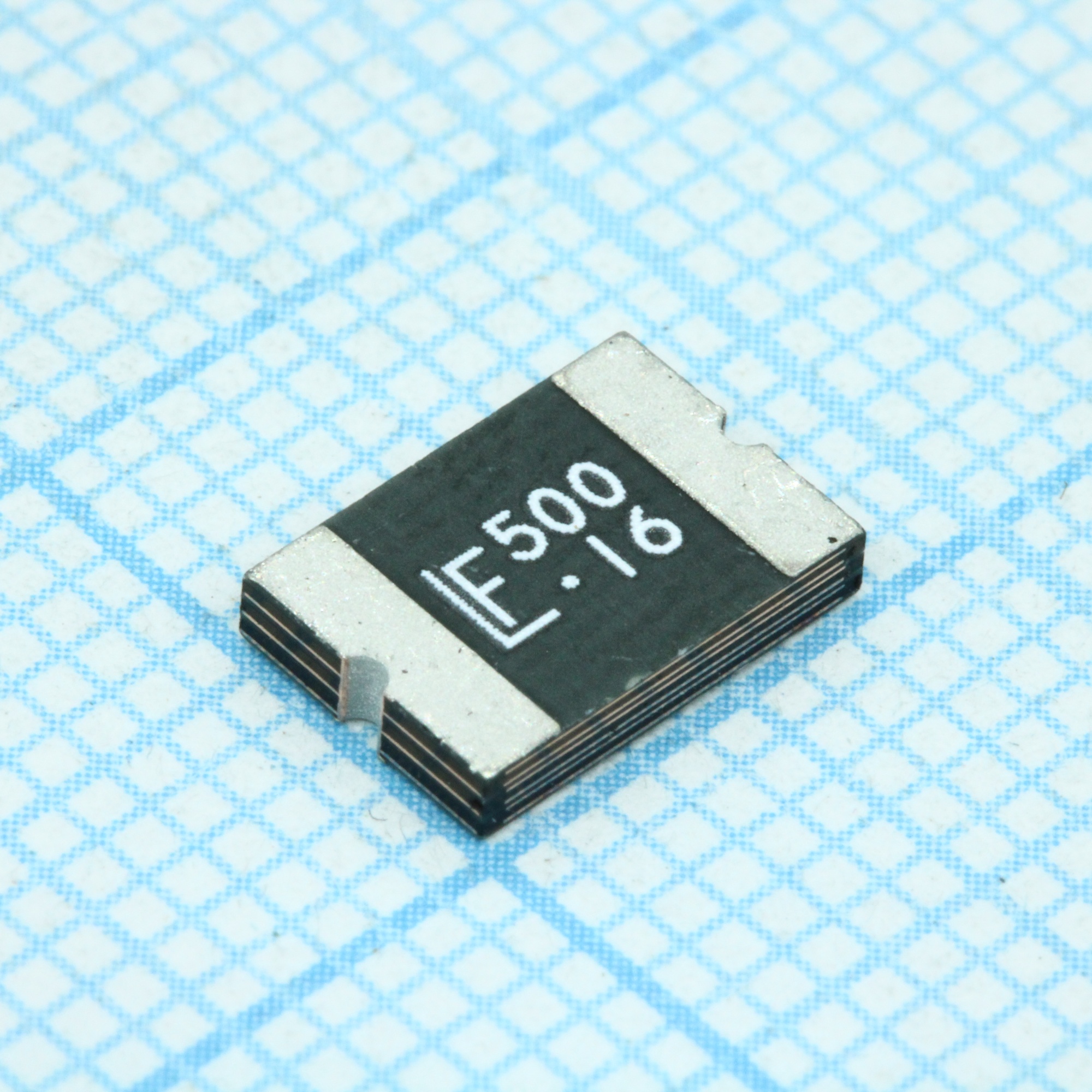 2920L500/16MR - Самовосстанавливающийся предохранитель PTC 16В 5А для поверхностного монтажа 2920 серия POLYFUSE®