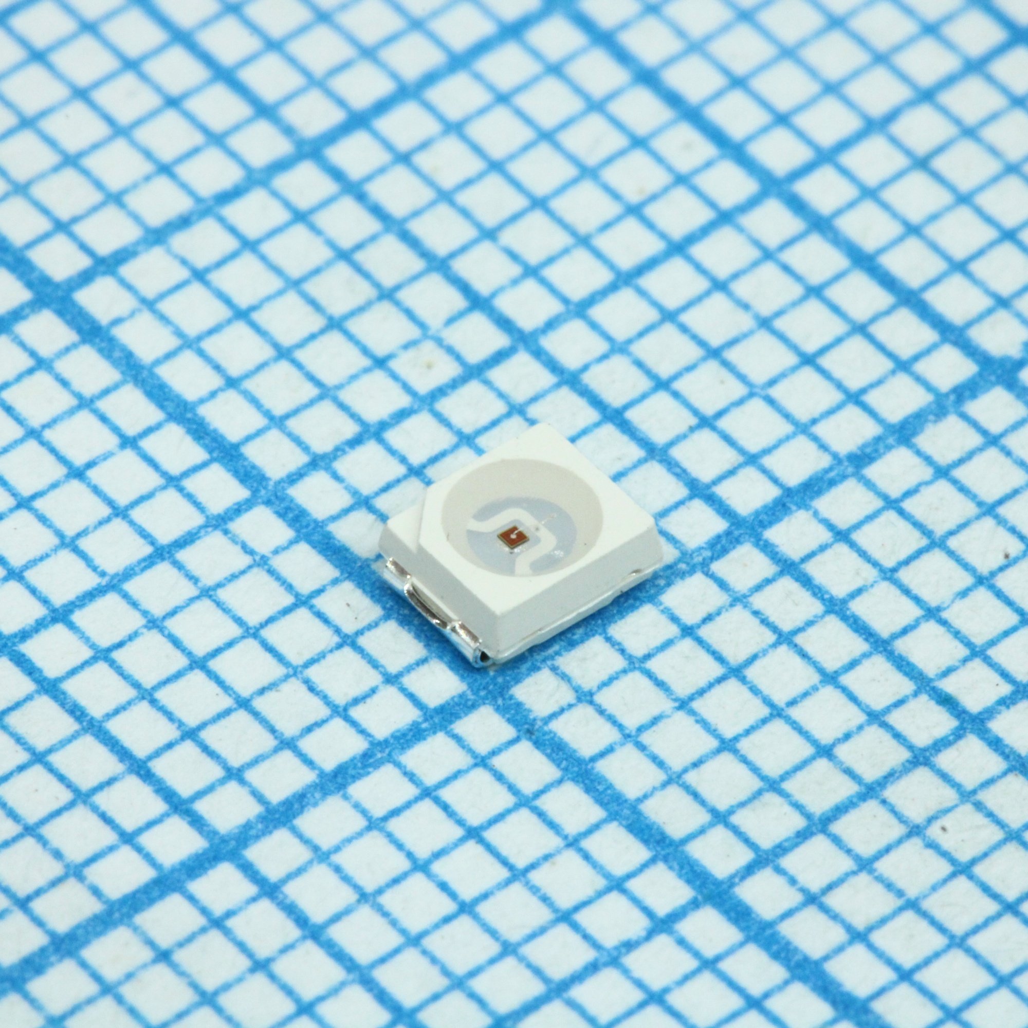 HL-A-3528U38FC-S1-13HL - Светодиод smd 3,5х2,8мм/красный/627нм/600-780мкд/прозрачный/120°