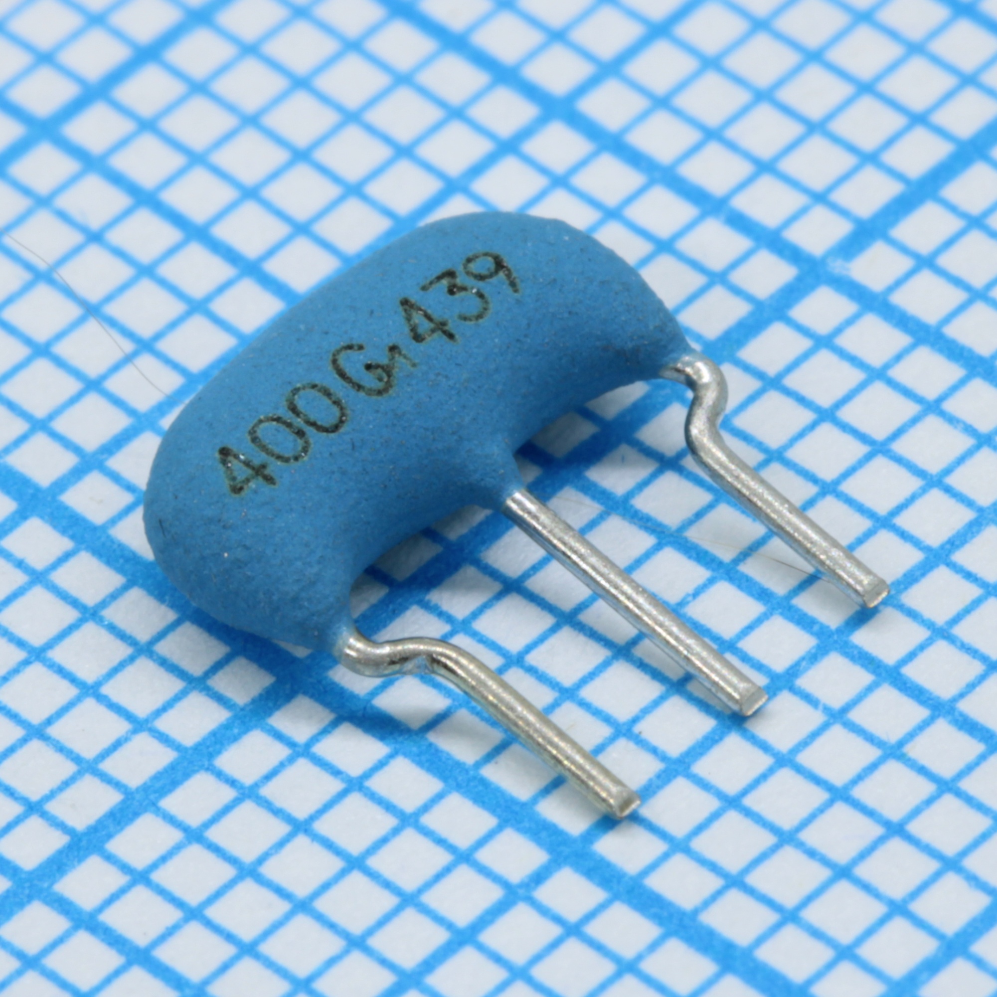 CSTLS4M00G56-B0 - Резонатор керамический 4.0МГц 47пФ монтаж в отверстие