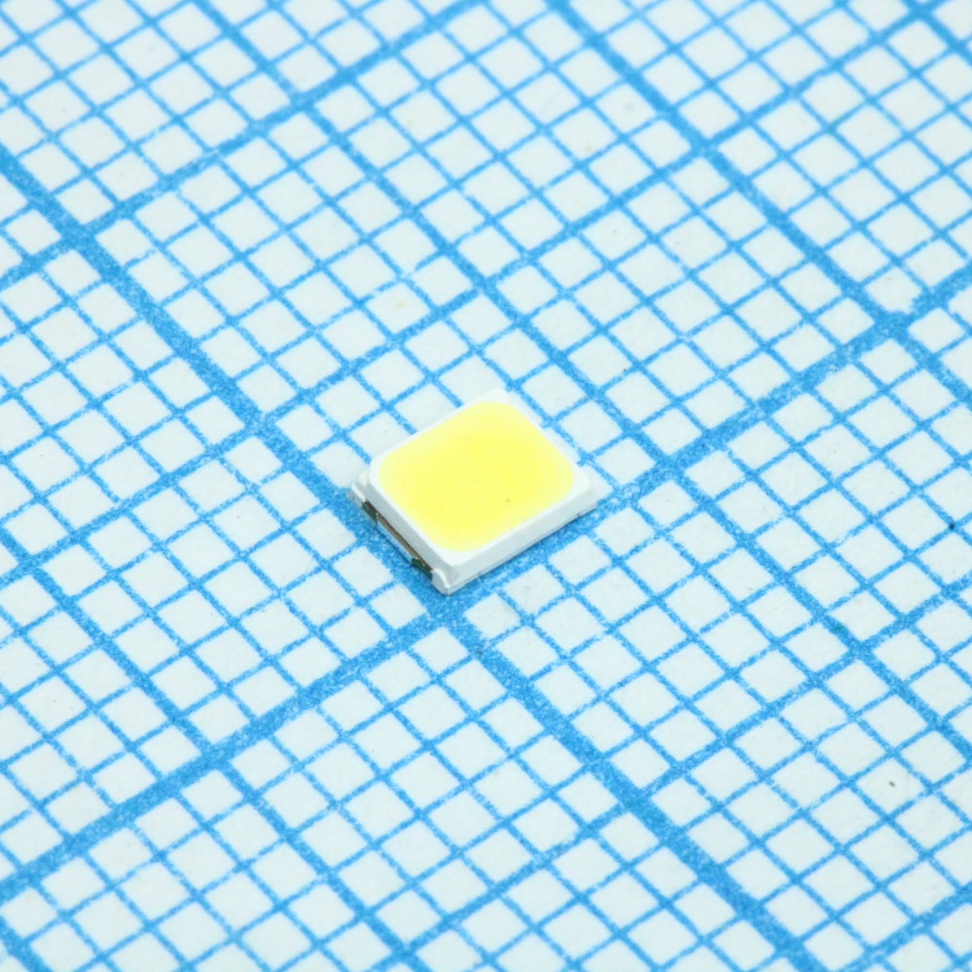 HL-AM-2835H489W-S1-08HL-HR3 (6000K) - Светодиод smd 2,8х3,5мм/белый/6000K/25Лм при 60мА/максимальный ток 90мА/0.2Вт/2.8-3.6В/CRI=80/120°