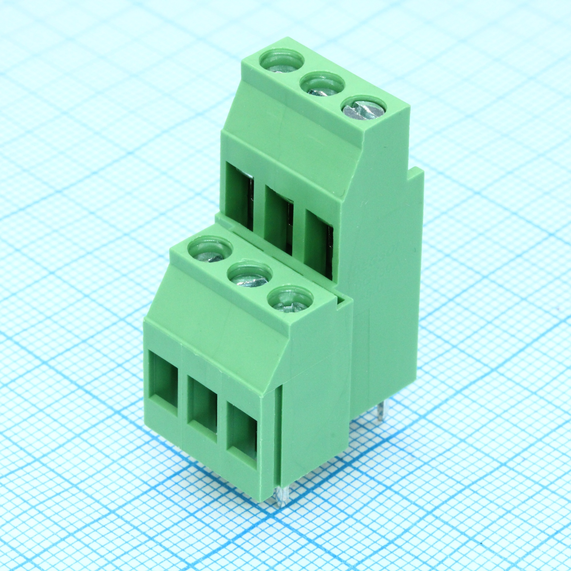 DG130A-5.0-06P-14-00A(H) - Винтовой клеммный блок c рельефной обоймой, 6 контактов Серия DG130А-5.0