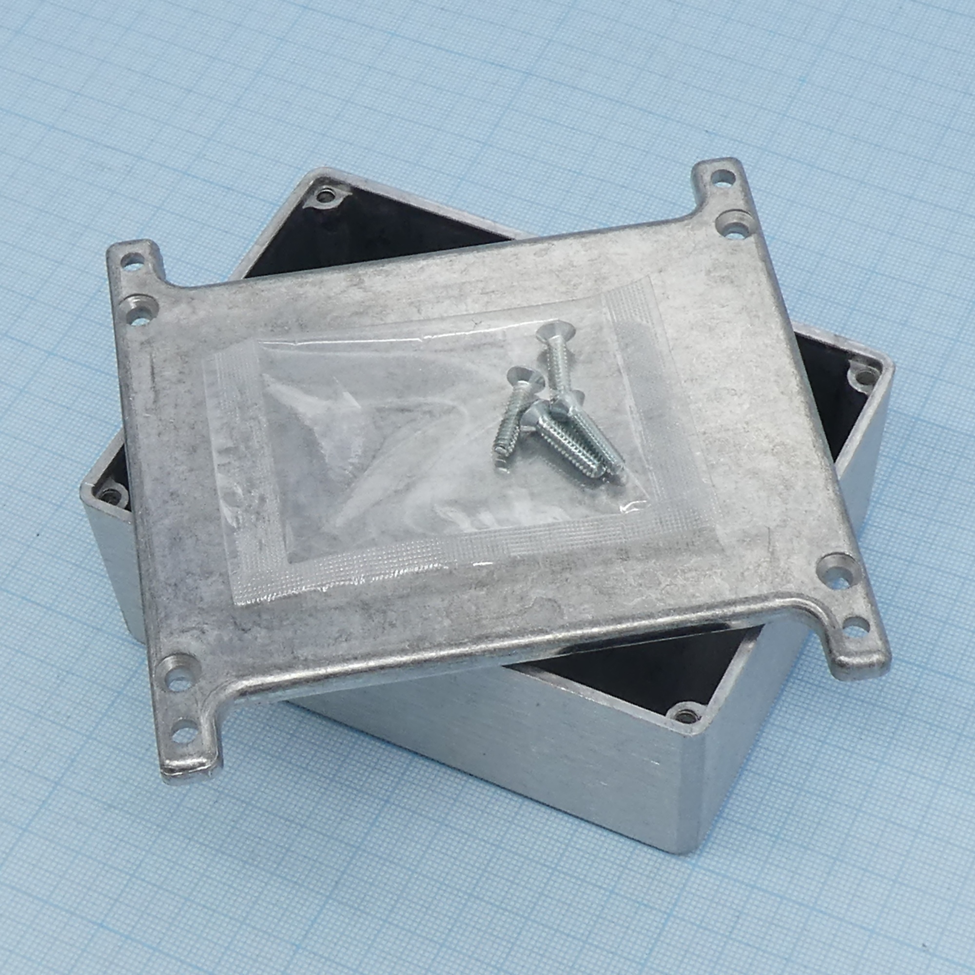 G0471F - Алюминиевый корпус с фланцами некрашеный