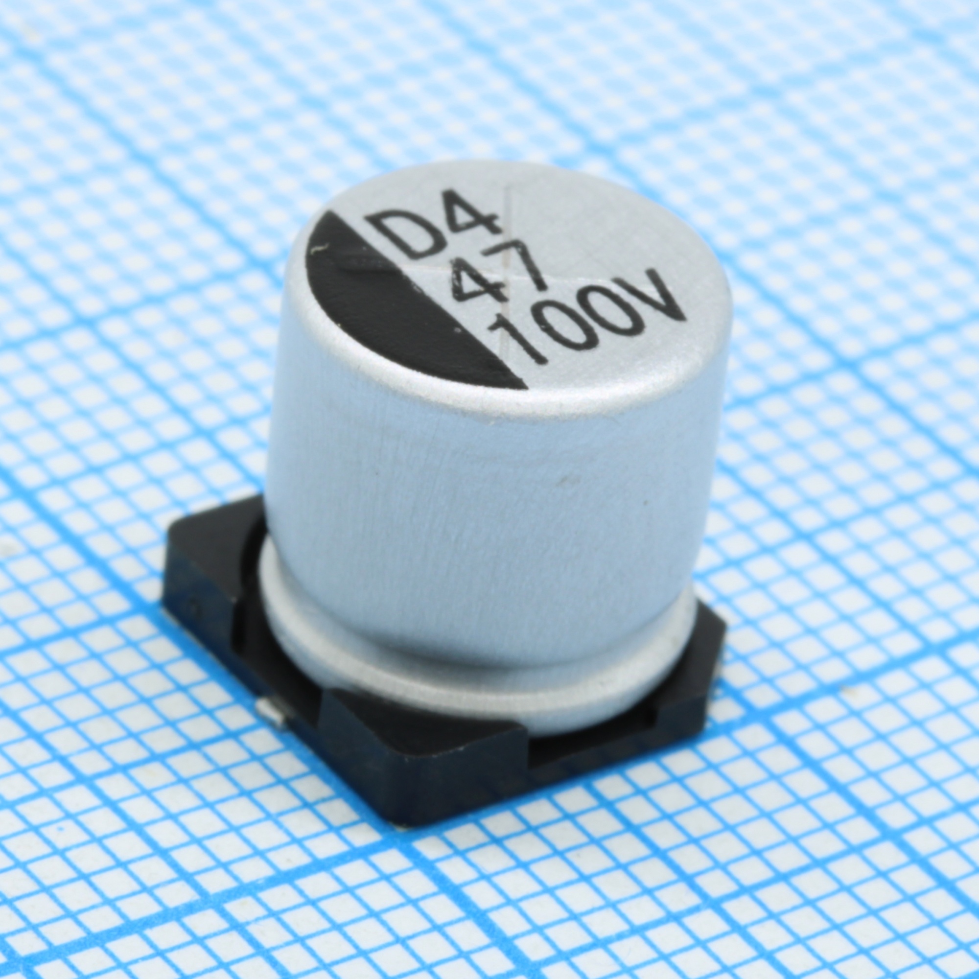 CD100M470G10PKKKV00R - Конденсатор алюминиевый электролитический 47мкФ 100В ±20% (10х10.5мм) для поверхностного монтажа 0.9Ом 200мА 3000час 105°С лента на катушке