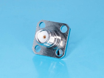 SMA-BJ2 - Разъем SMA гнездо на блок, пайка, крепление под 4 винта