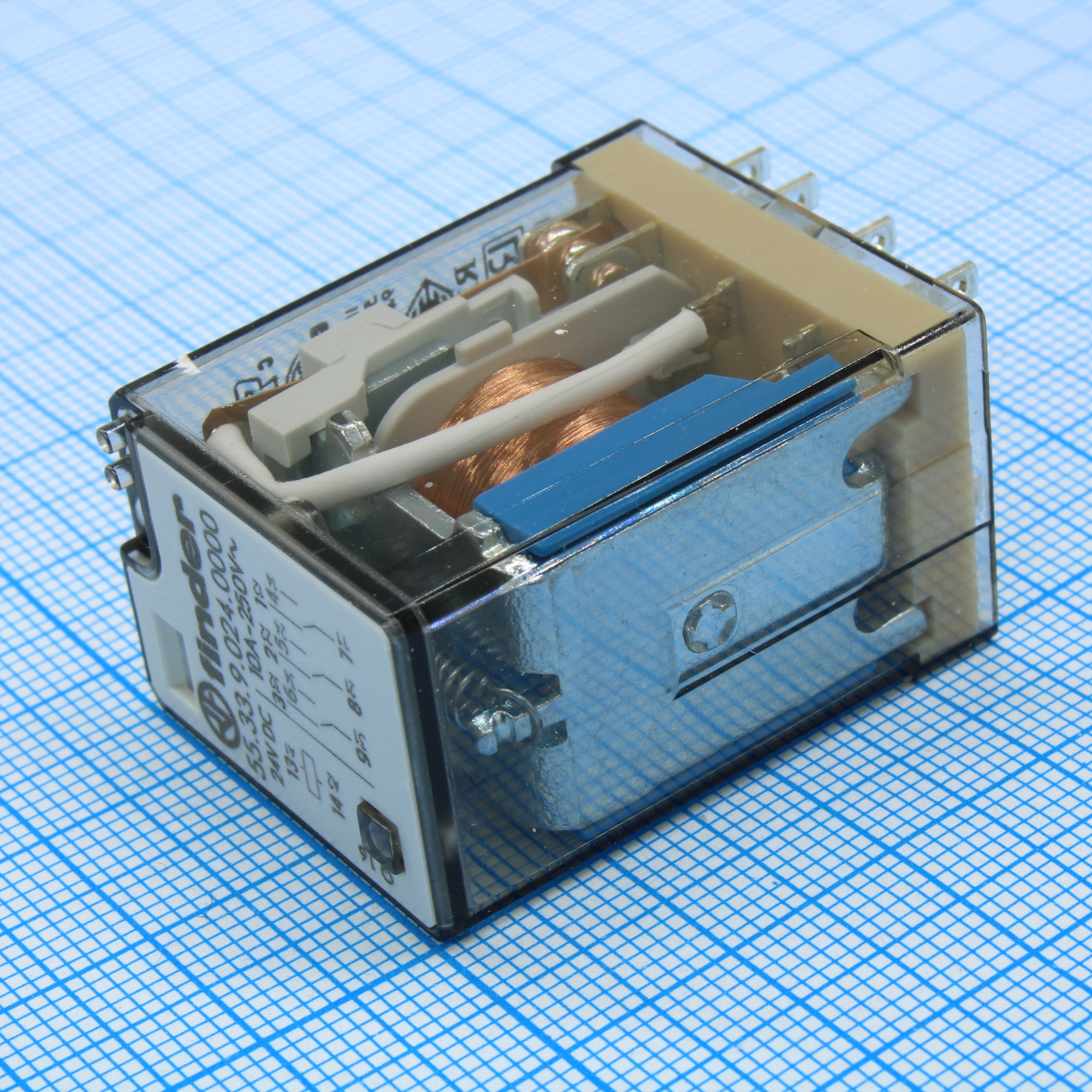 55.33.9.024.0000 - Реле силовое10А три группы на переключение катушка 24В