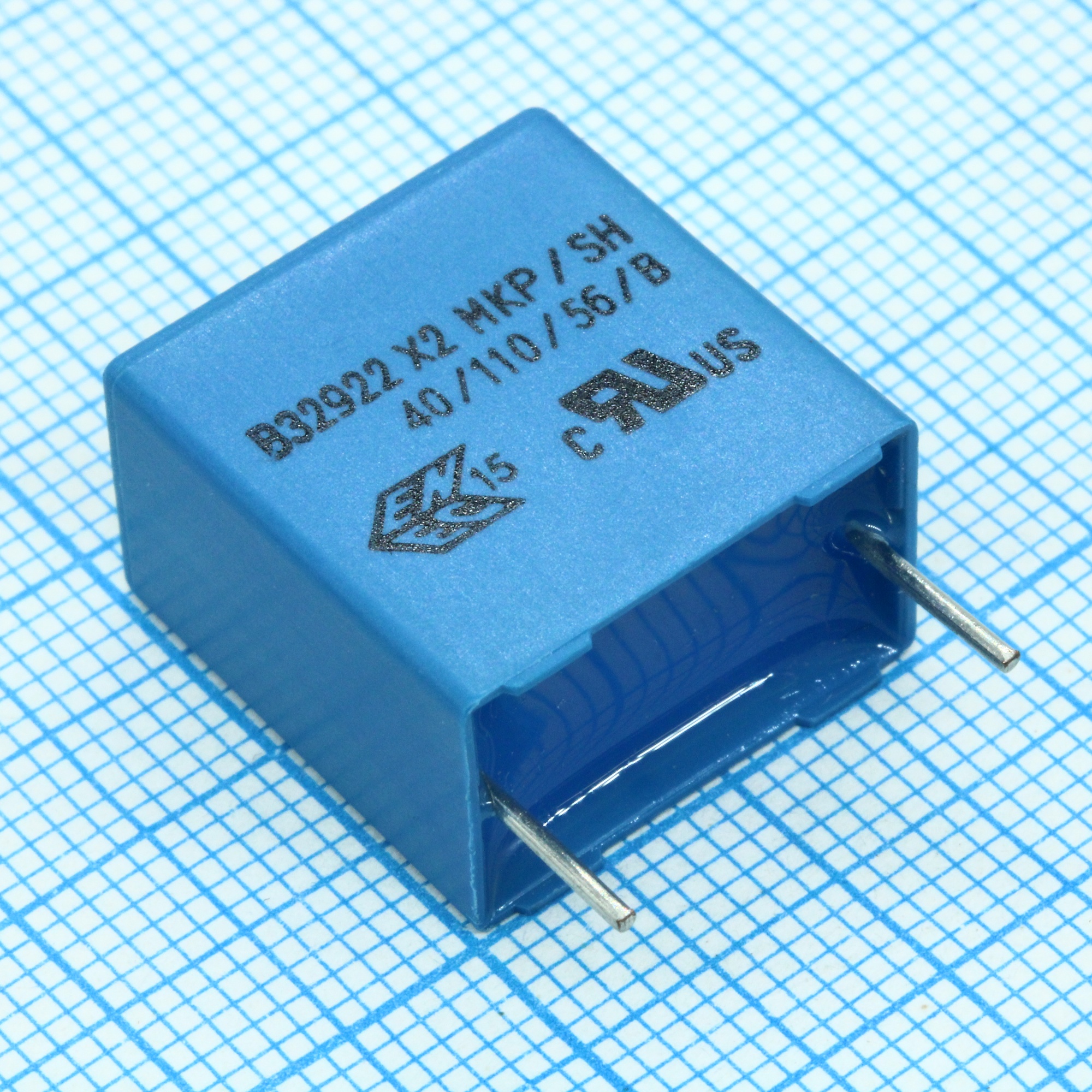 B32922H3474M - Защитный конденсатор  X2  0.47uF 305Vac