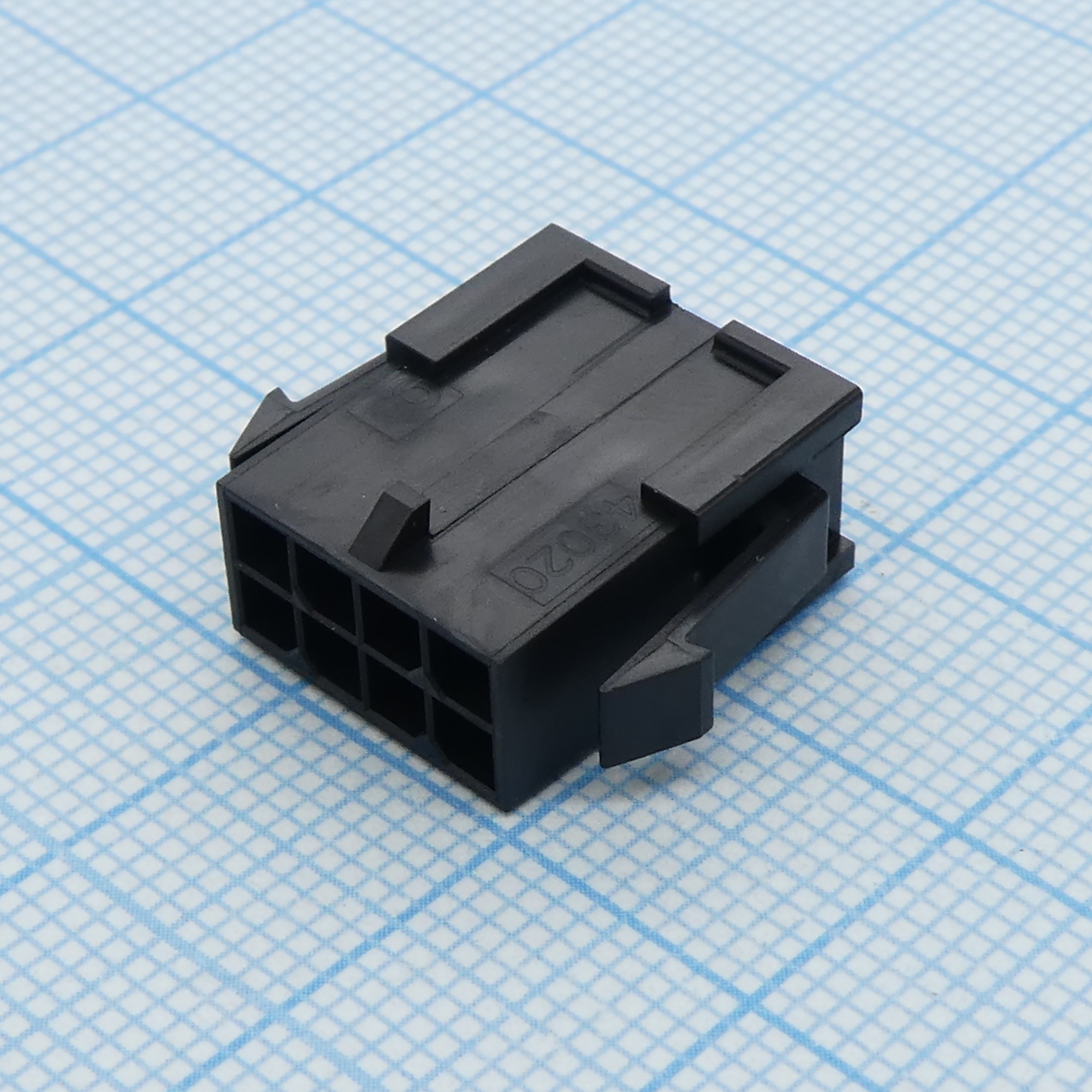 430200800 - Корпус разъема PL 8 местн. 3мм с захватом для монтажа кабеля