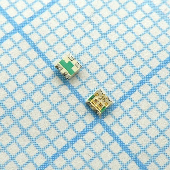 KPTB-1615ESGC - Светодиод smd 1,6х1,5мм/красный/625нм/8-15мкд - зеленый/568нм/5-12мкд/прозрачный/120°